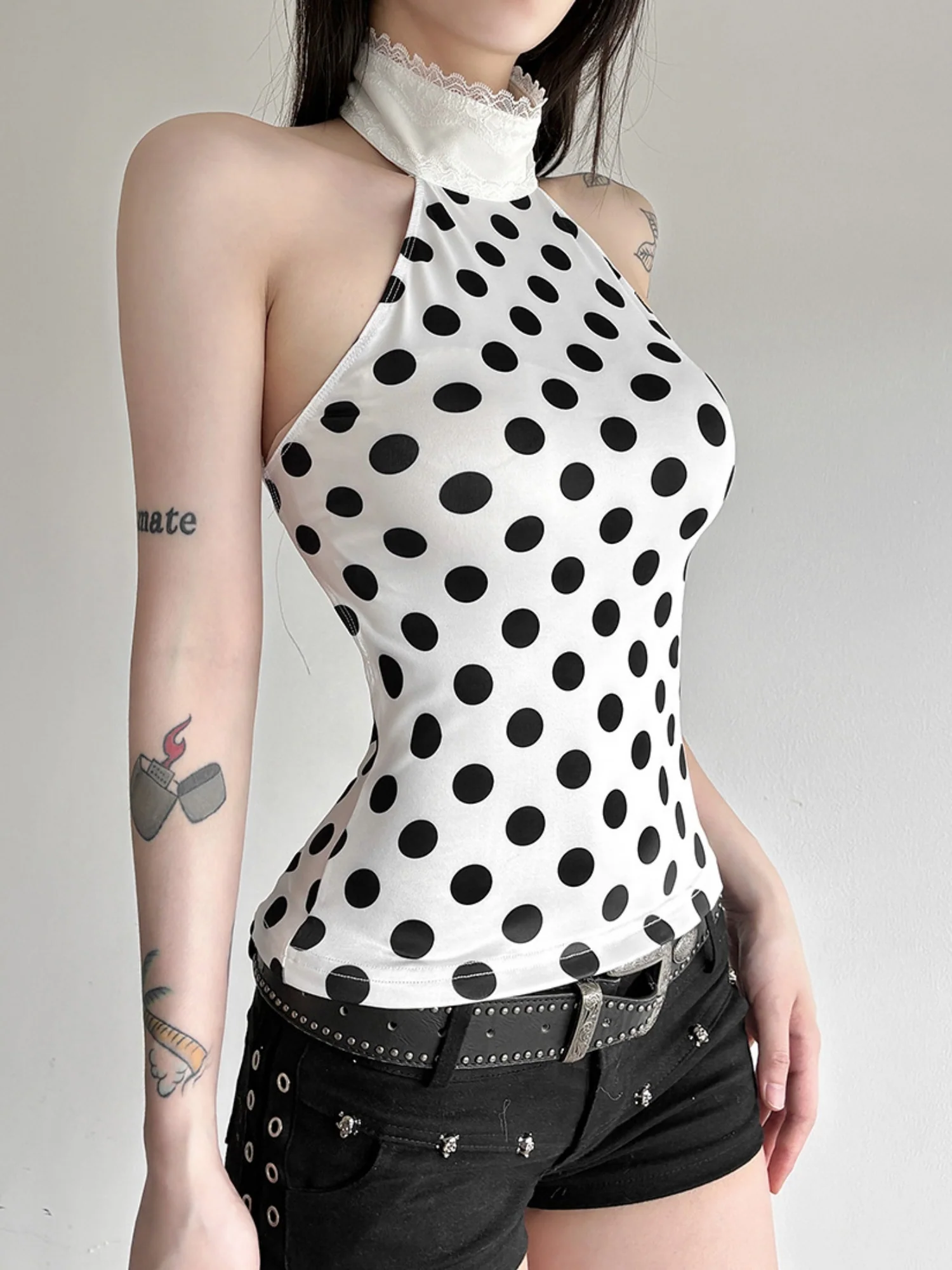 Polka Dots Halter Neck Waist Shaping Lace Patchwork Trim Tank Tops&Camis - Image 3
