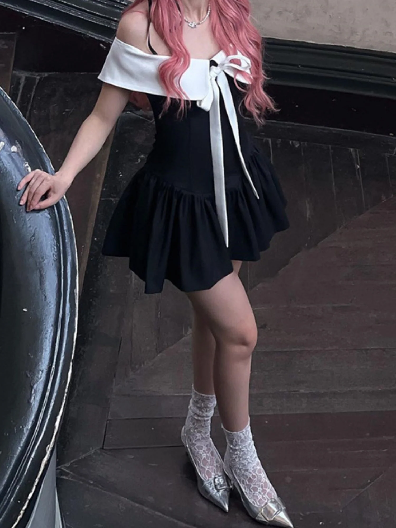Off-shoulder Bow Waist Tie Short Sleeves Mini&Short Dresses - Image 3