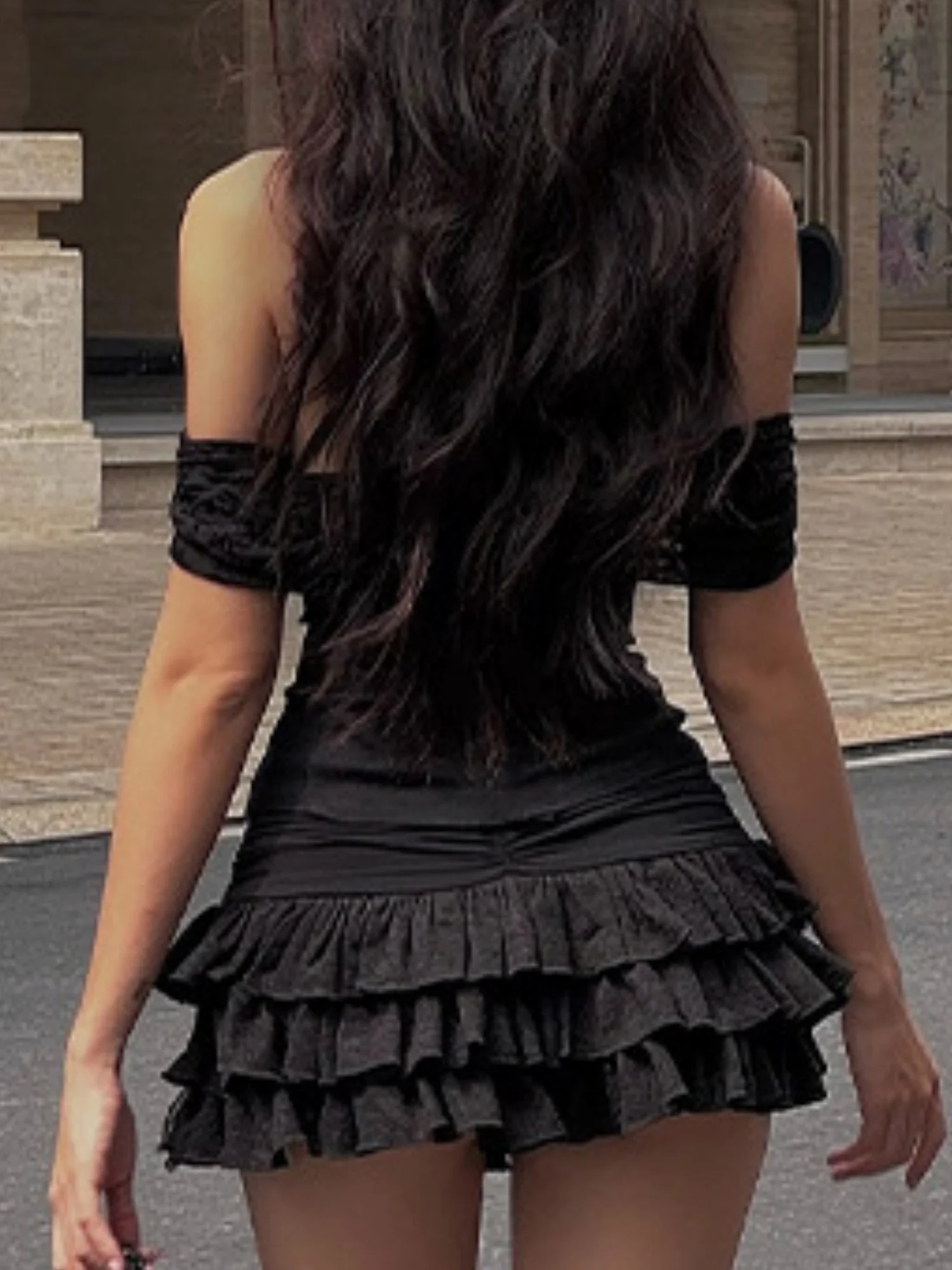 Ruffle Off-shoulder Strapless Top Skirts 2-piece Sets - Image 2