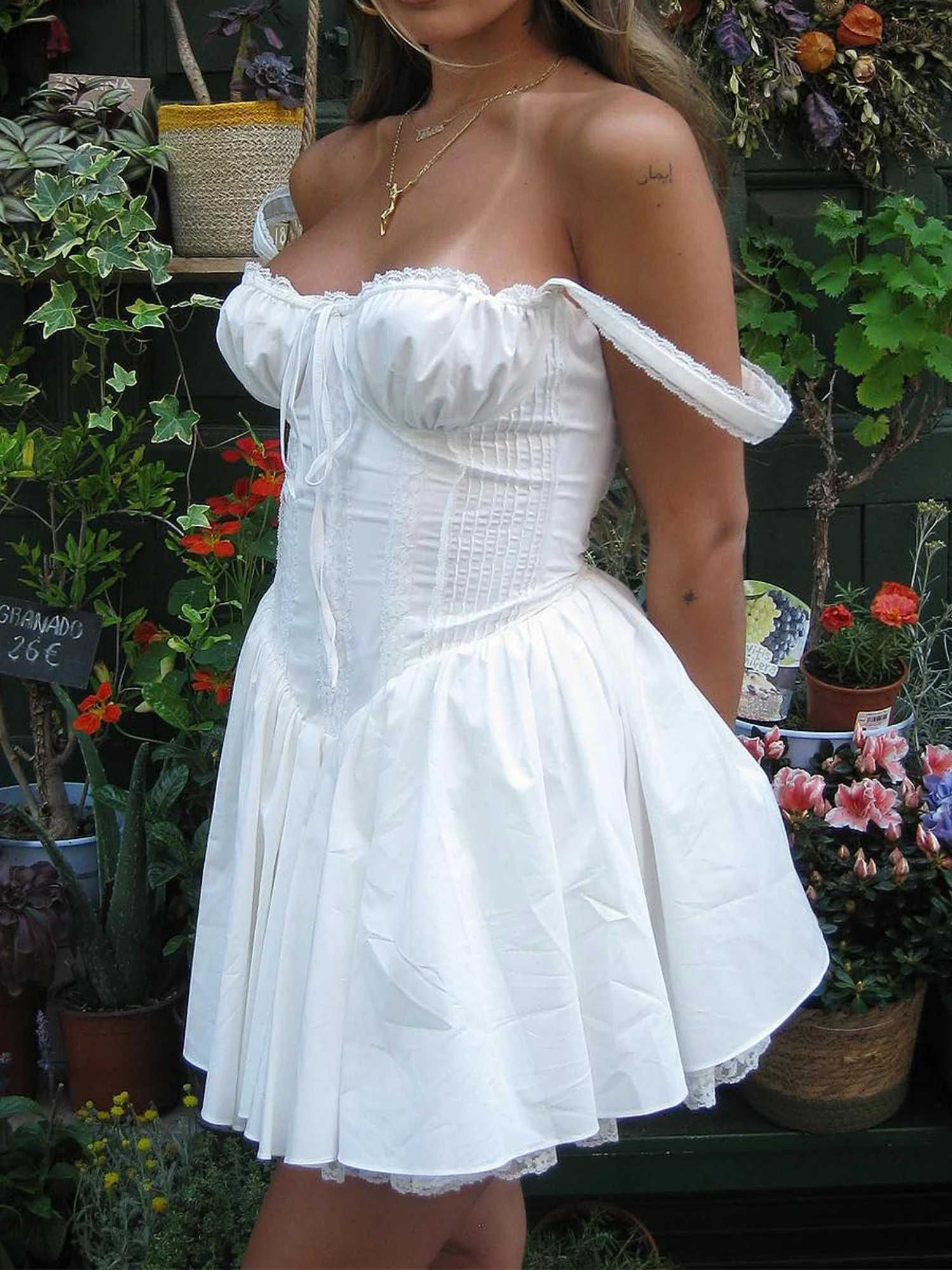 Lace Patchwork Waist-cinching And Backless Spaghetti Strap Short Dress - Image 2