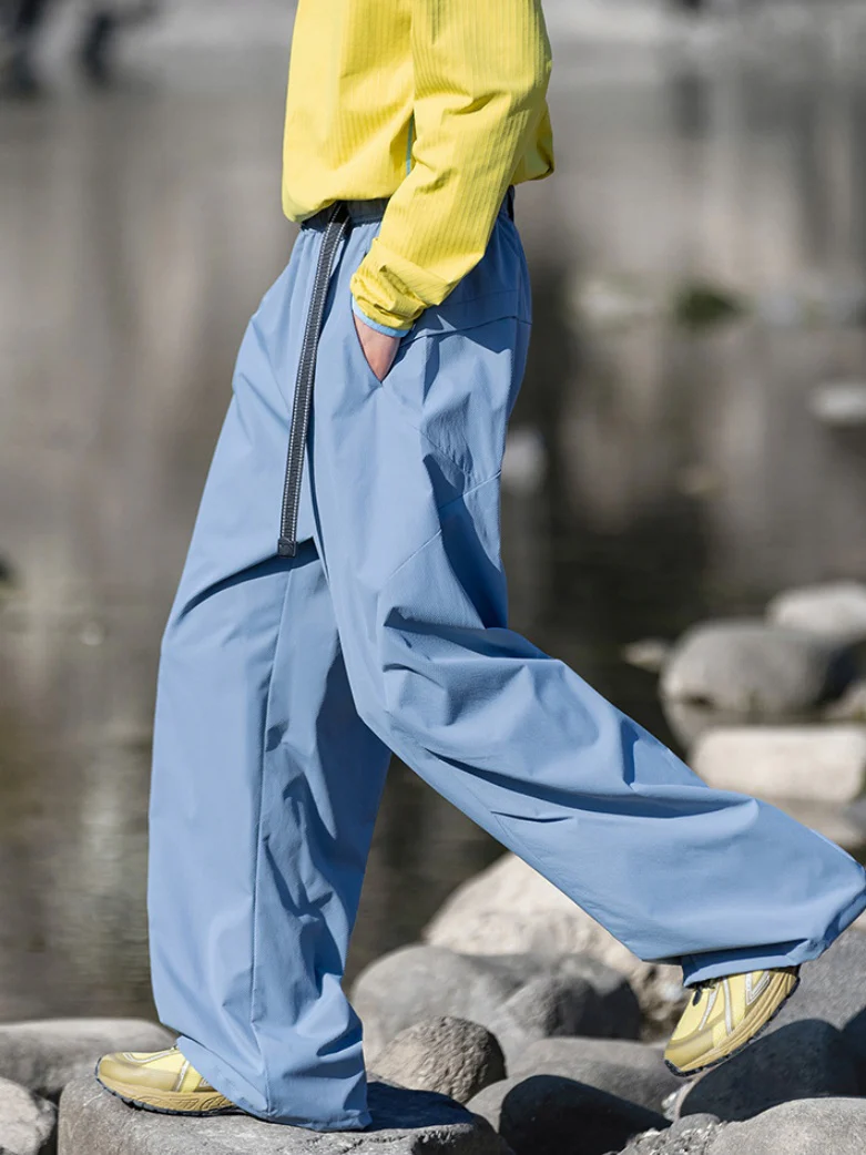 Loose-fit Straight-fit Cargo Trousers - Image 3