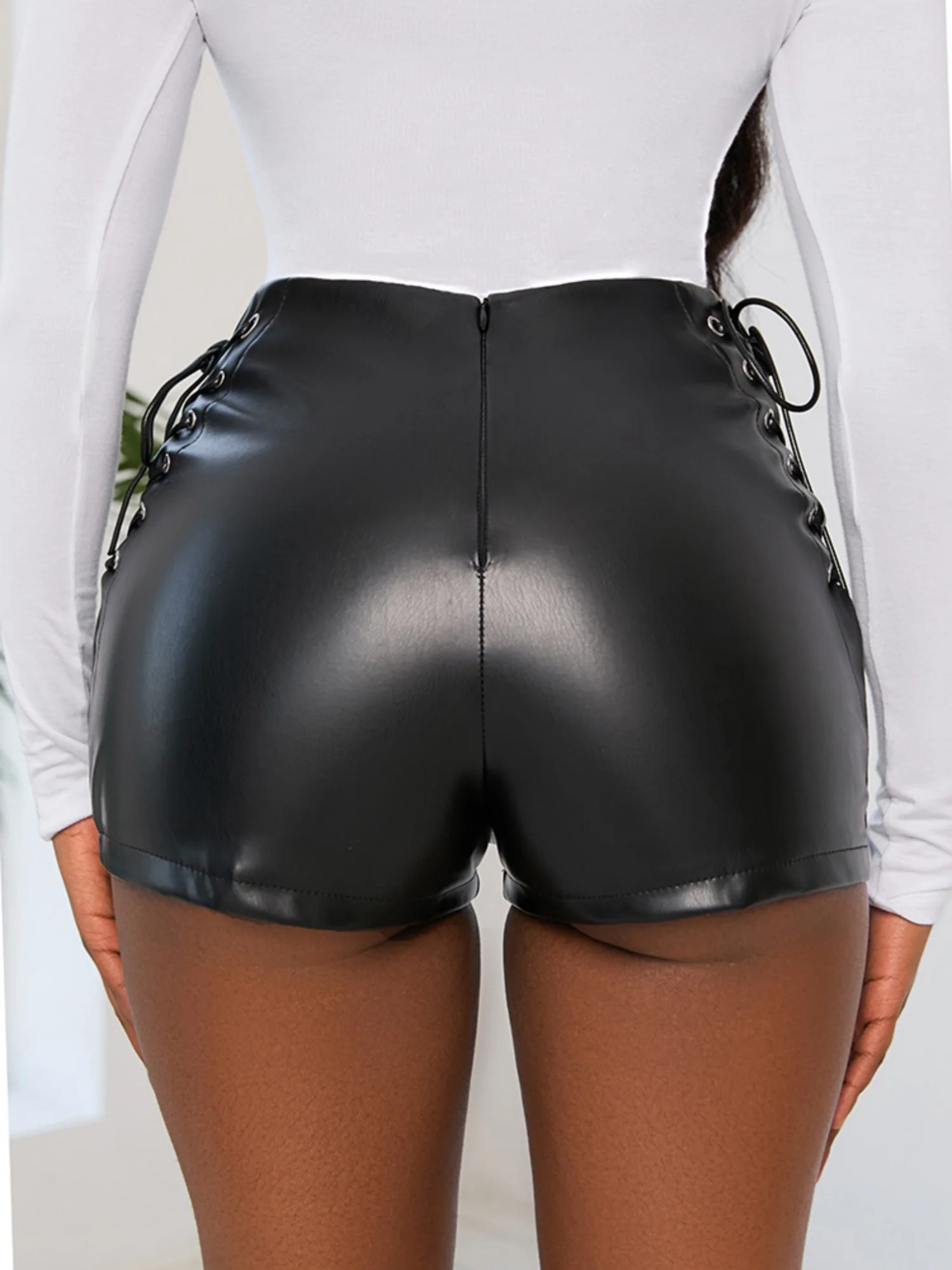 PU Leather Straps High-waisted Elastic Shorts - Image 4
