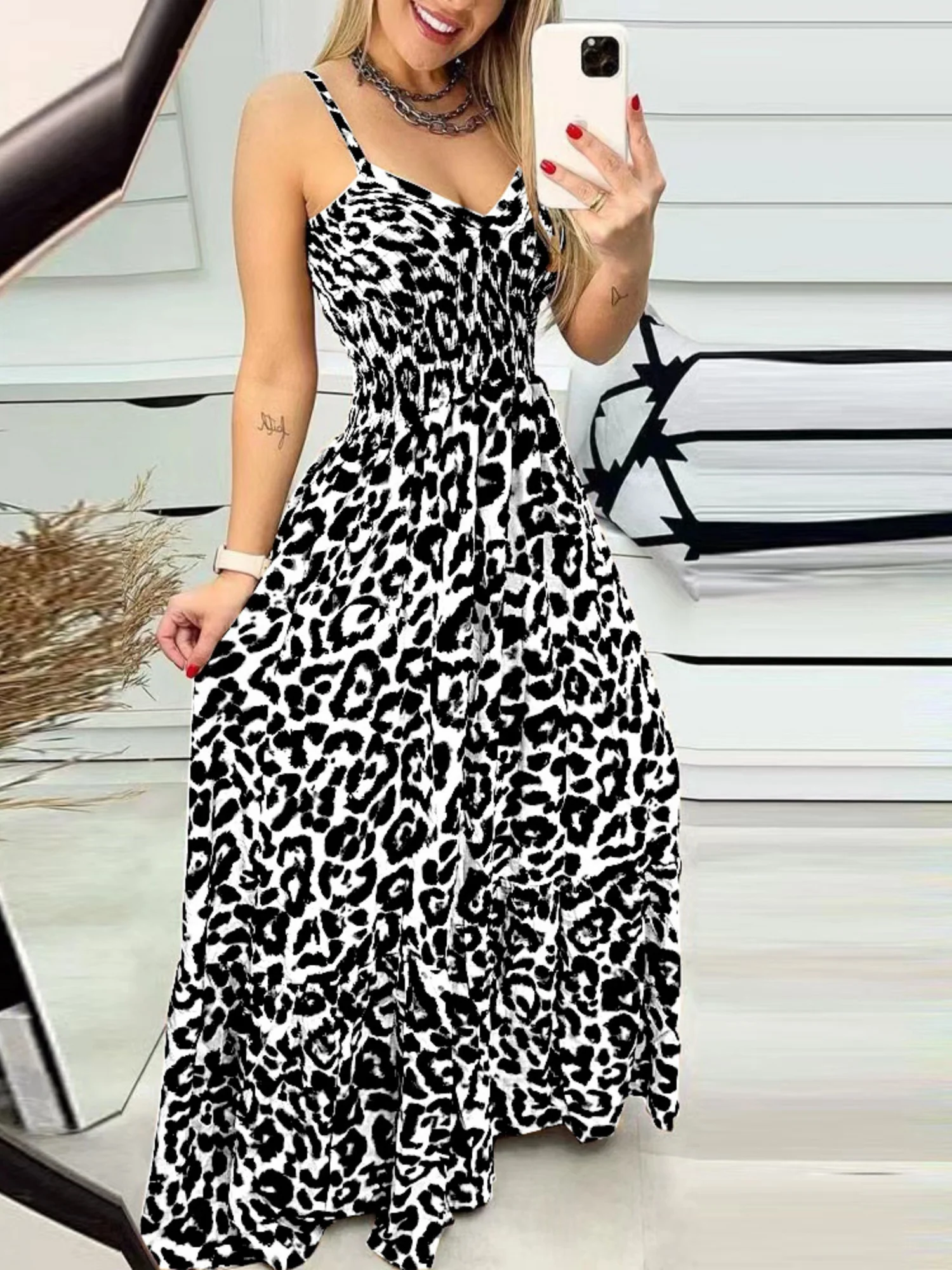 Leopard Print Spaghetti Strap Backless High-waisted And Slimming Maxi Dresses - Image 5