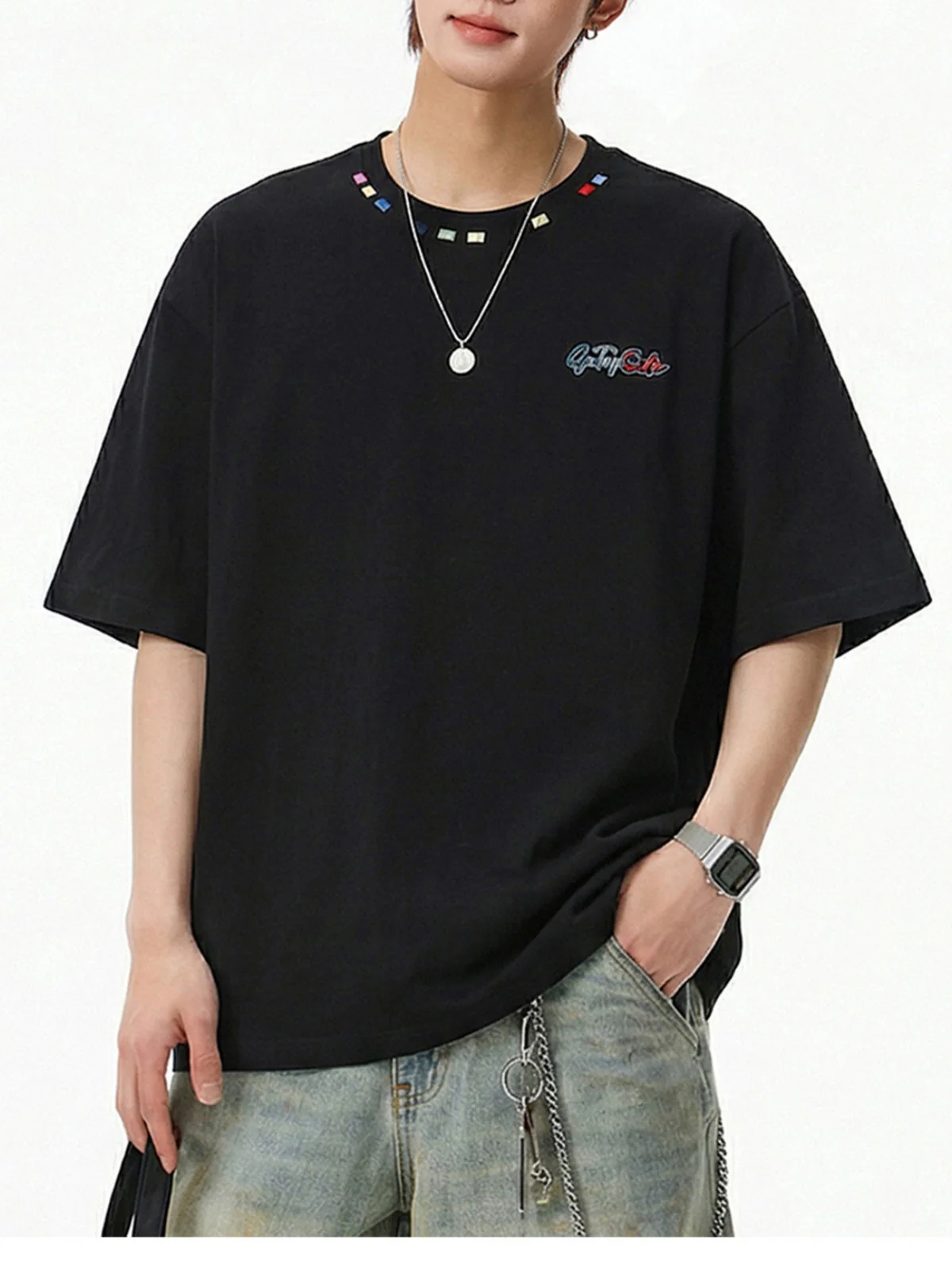 Color-blocked Colorful Embroidery Loose-fit T-shirts - Image 5