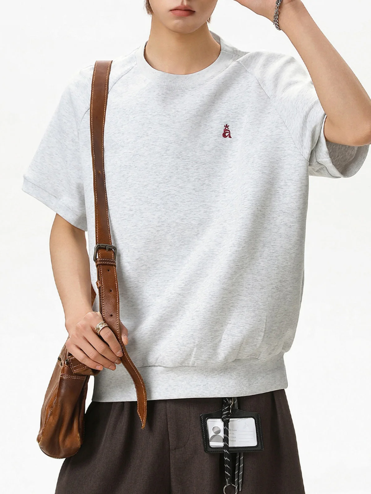 Color-blocked Embroidery T-shirts - Image 3