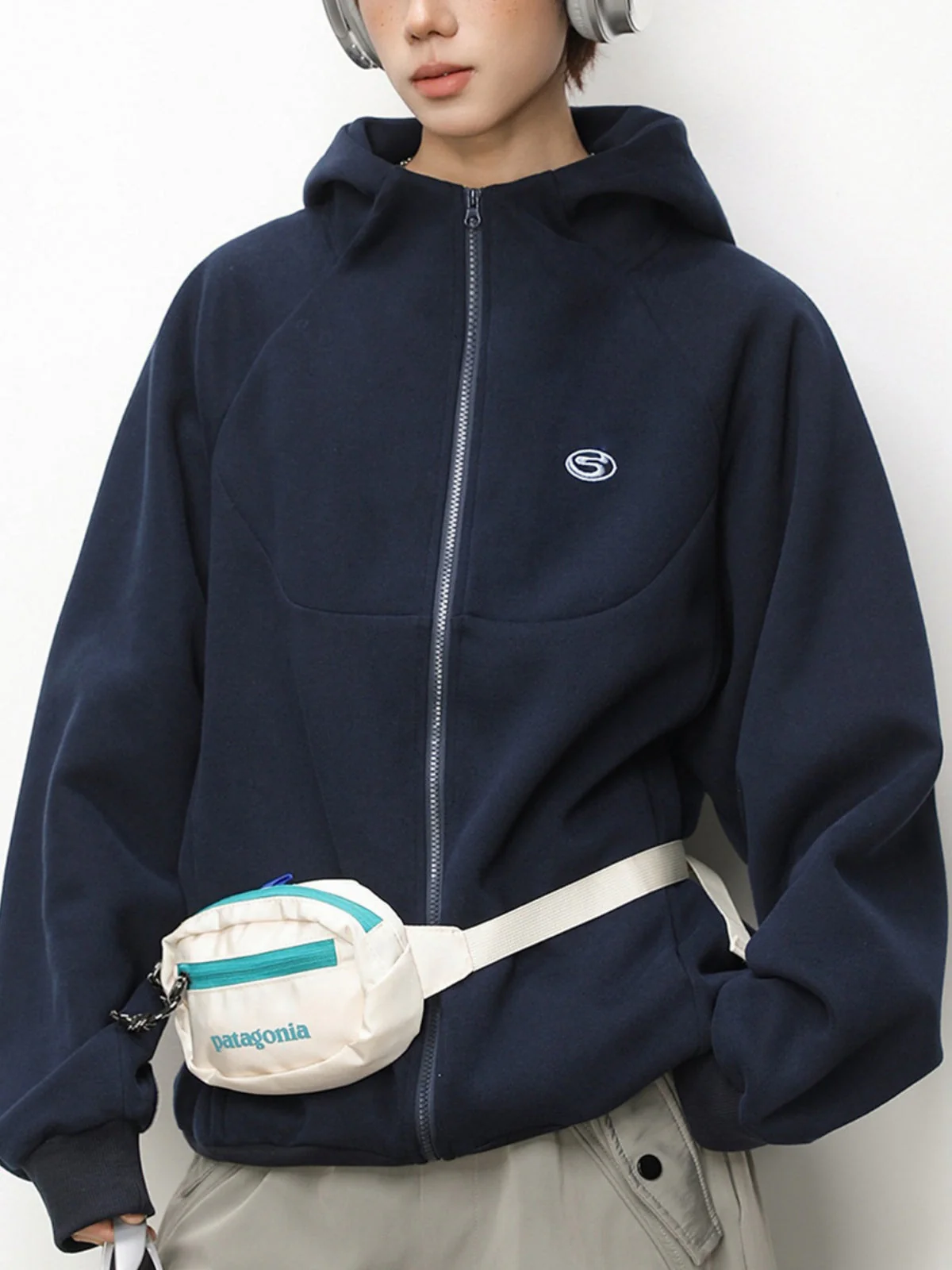 Boxy Color-blocked Embroidery Hoodies Cardigan - Image 3
