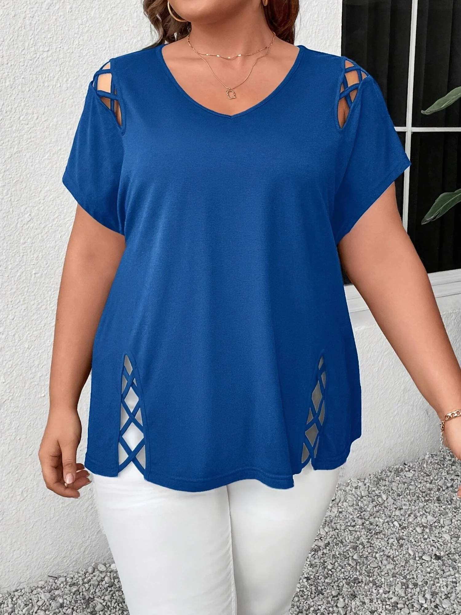 Hollow Out V-neck Cross Belt Short-sleeved T-shirt - Image 5