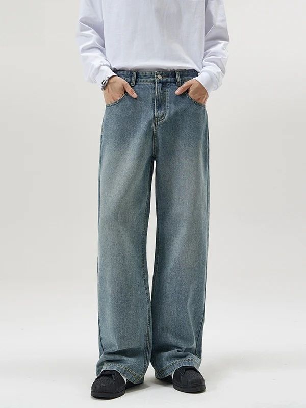 Washed Cleanfit Loose-fit Jeans