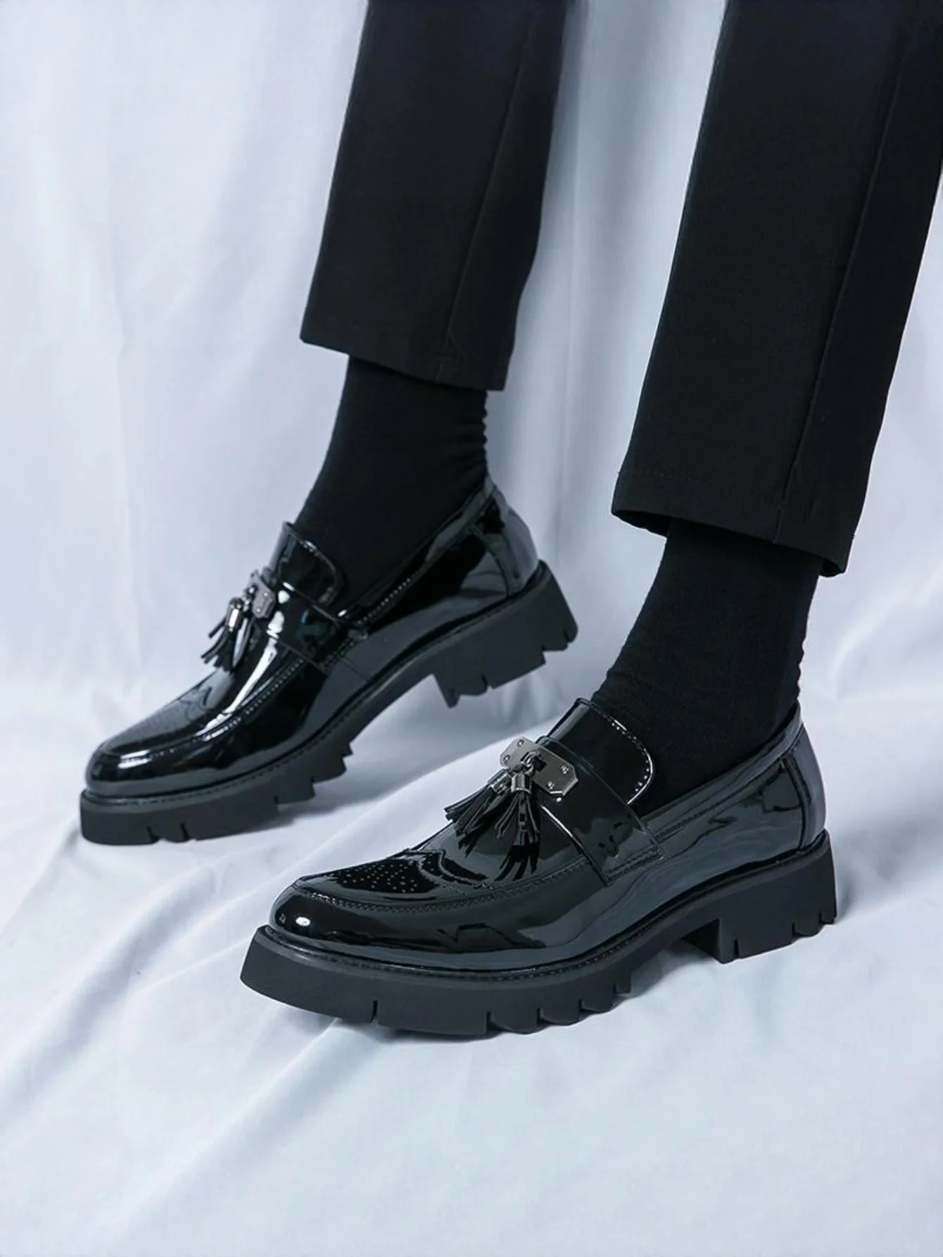 Tassel Metal Buckle Platform Slip-on Loafers - Image 2