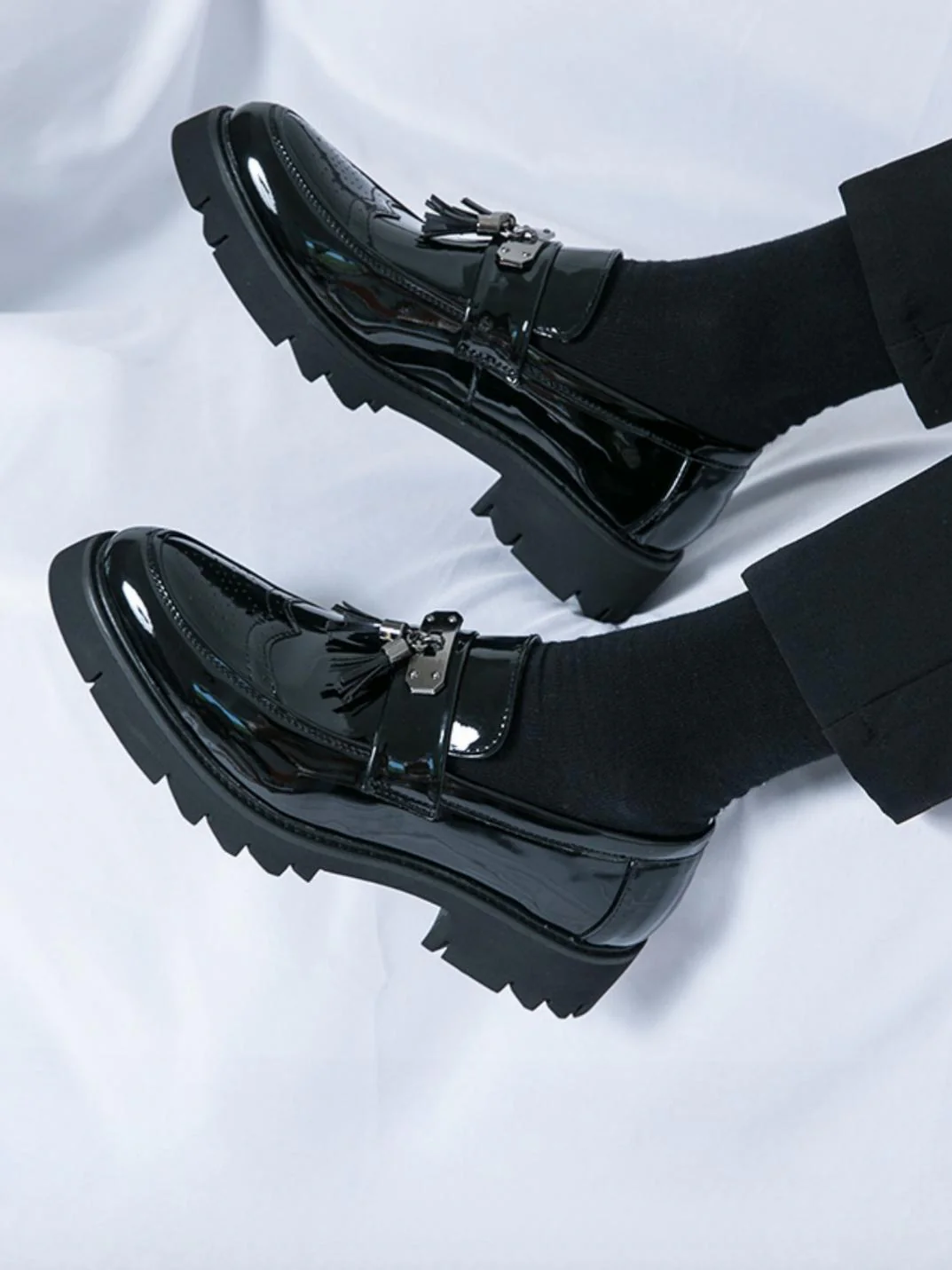 Tassel Metal Buckle Platform Slip-on Loafers - Image 5