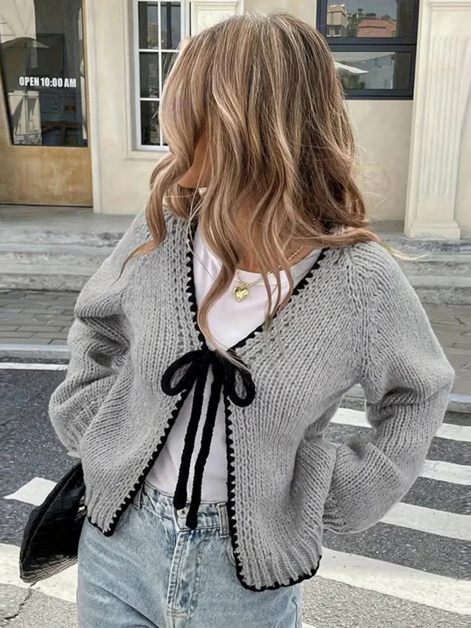 Bow Tie Color-blocked Cardigans - Image 3