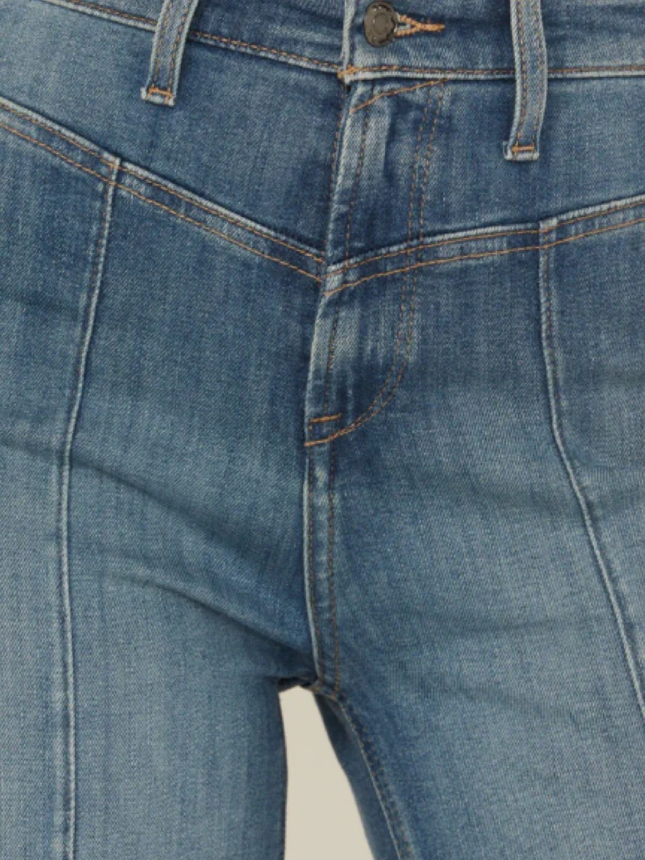 Distressed Drape Stretch Straight Leg Jeans - Image 3