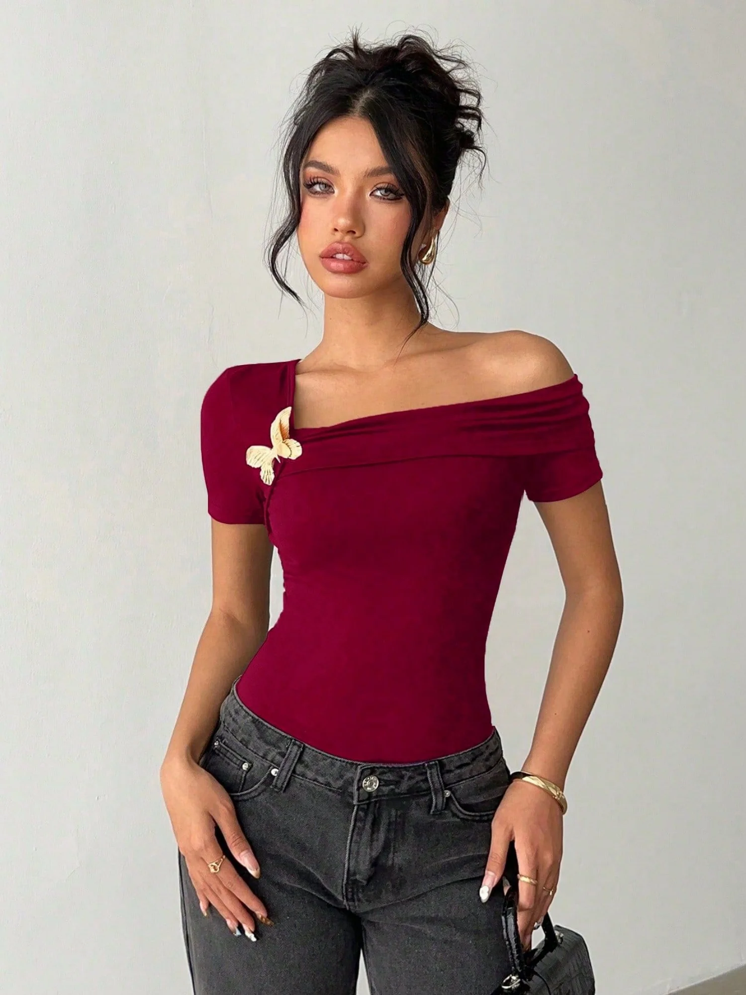 3D Butterfly Asymmetrical Neckline And Off-shoulder T-shirts - Image 6