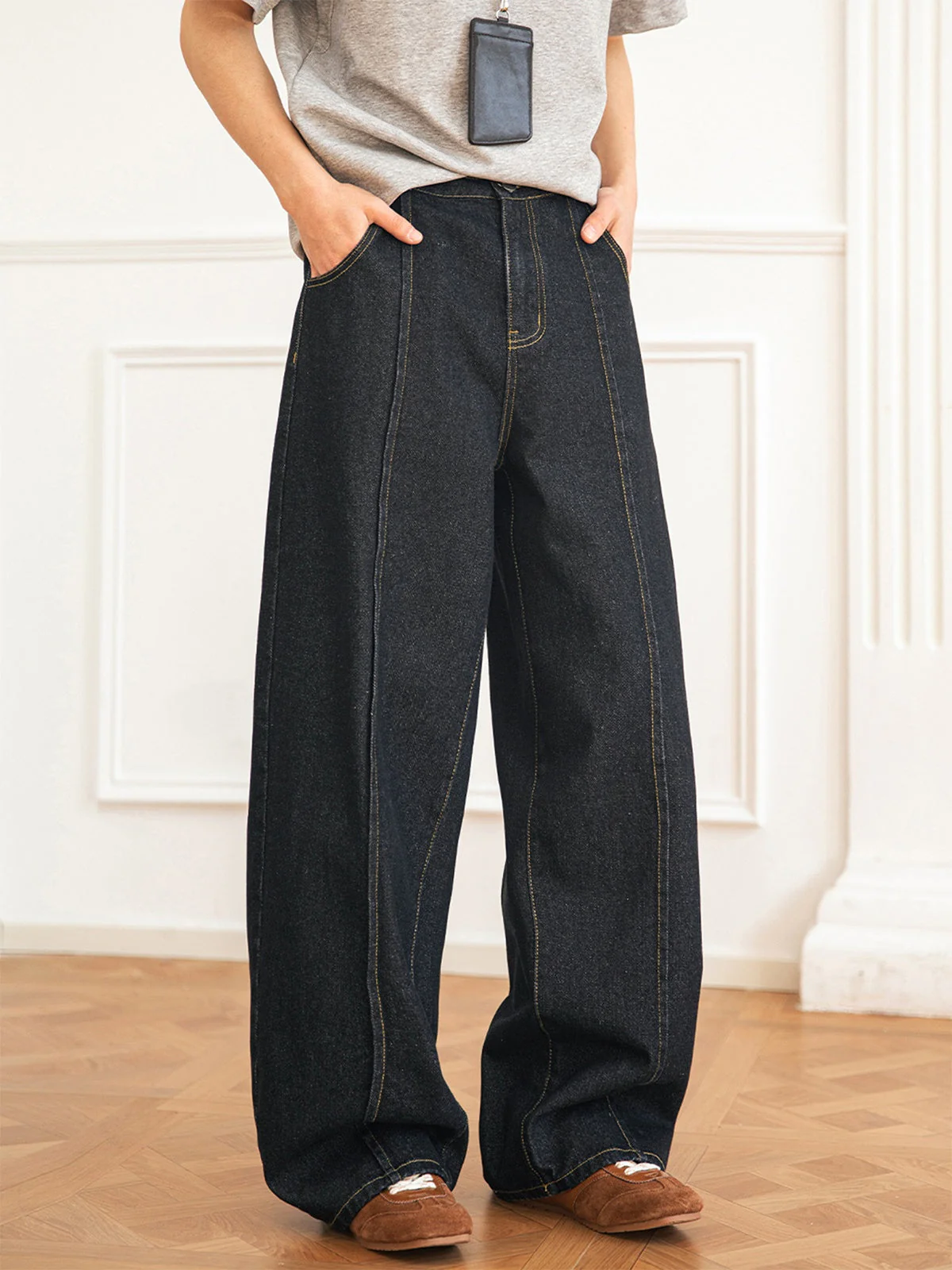 Color-blocked Washed Loose-fit Straight-fit Jeans - Image 4