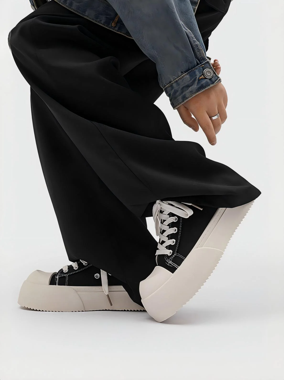 Retro Platform Color-blocked Canvas Shoes - Image 2