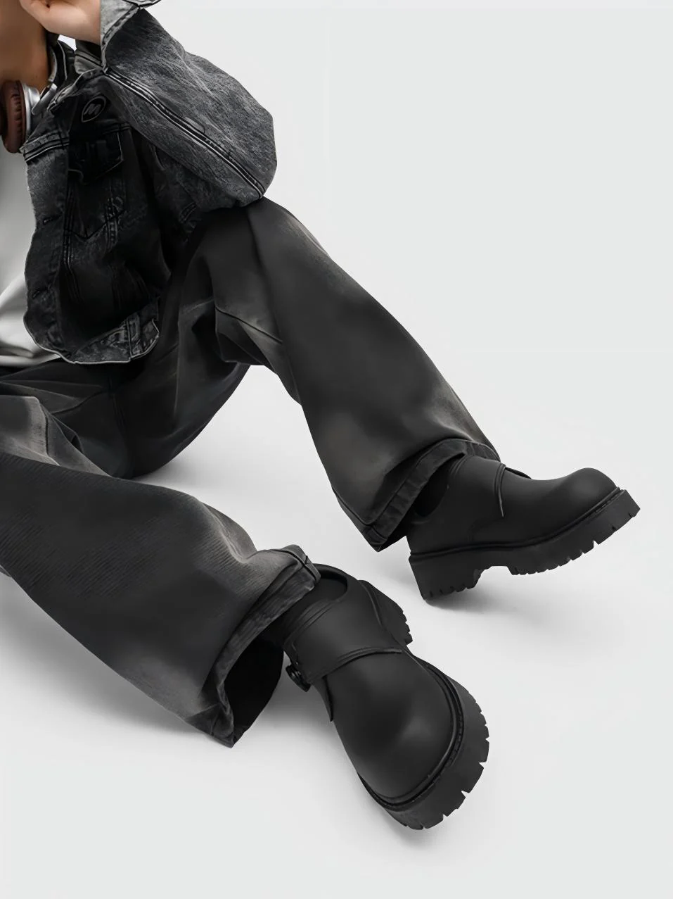 Big-head Retro Platform Derby Shoes