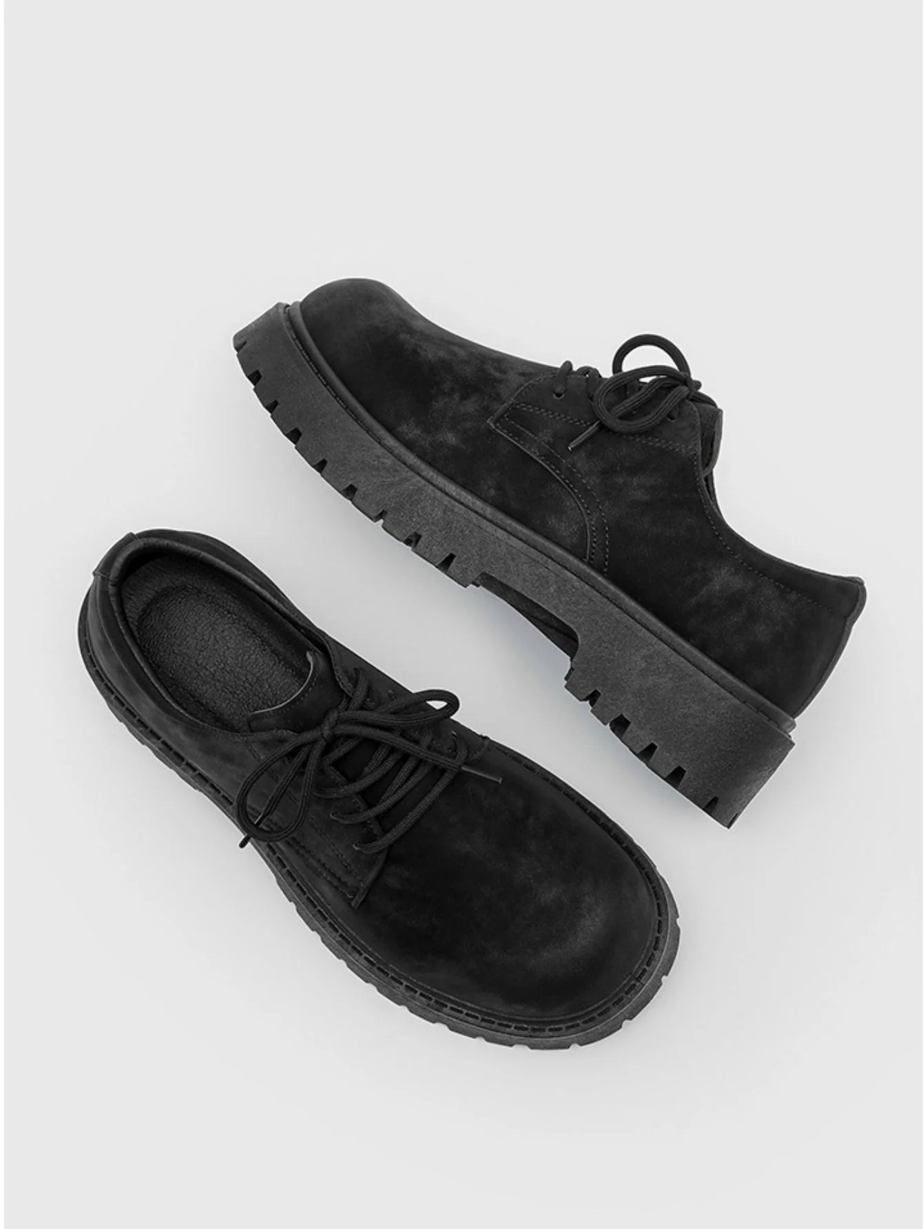 Retro-style Distressed Platform Derby Shoes - Image 5