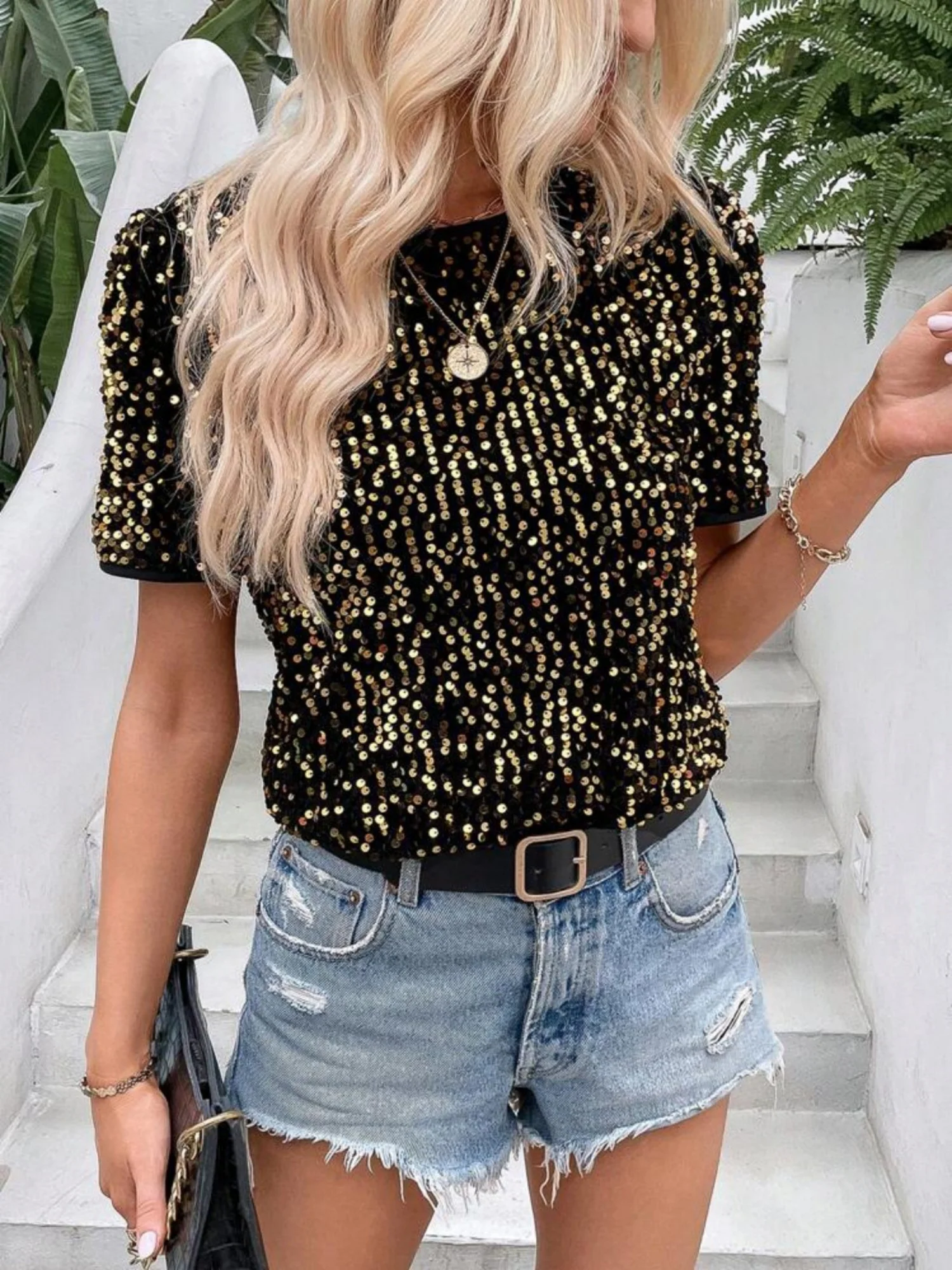 Sequins Crew Neck Short Sleeve T-shirt - Image 15