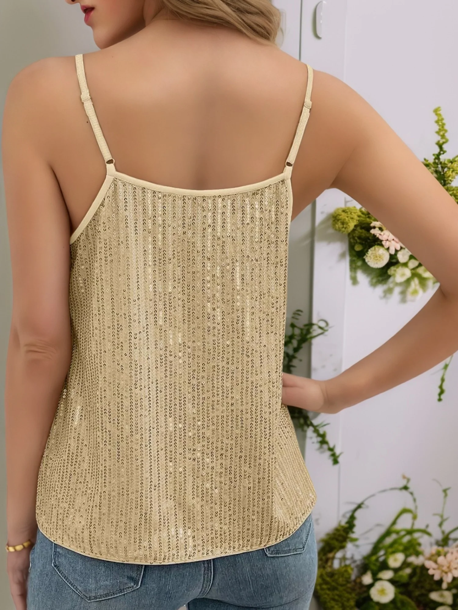 Sequins Metal Buckle Camisoles - Image 4