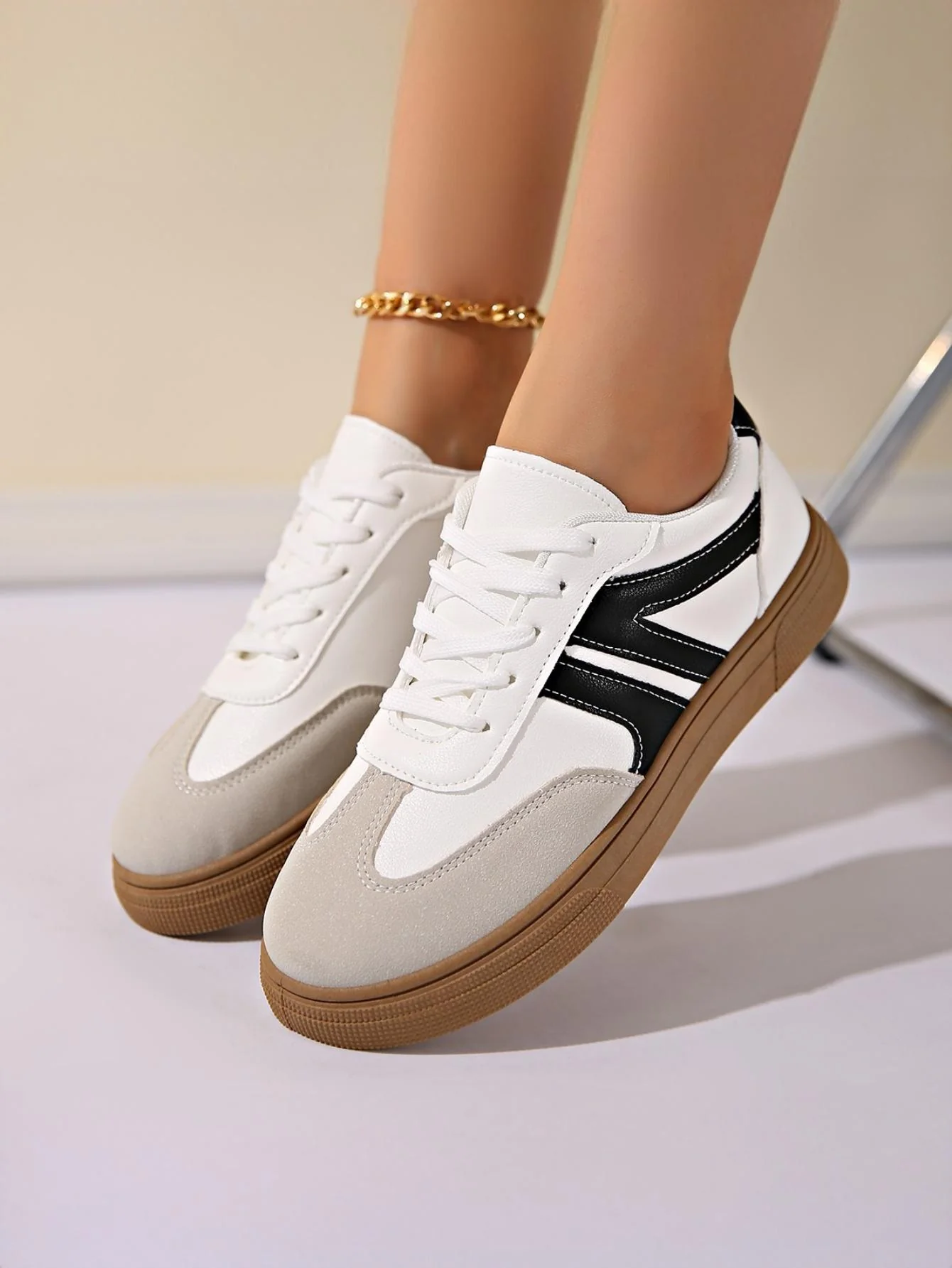 Retro Color-blocked German Training Shoes And Sneakers - Image 3
