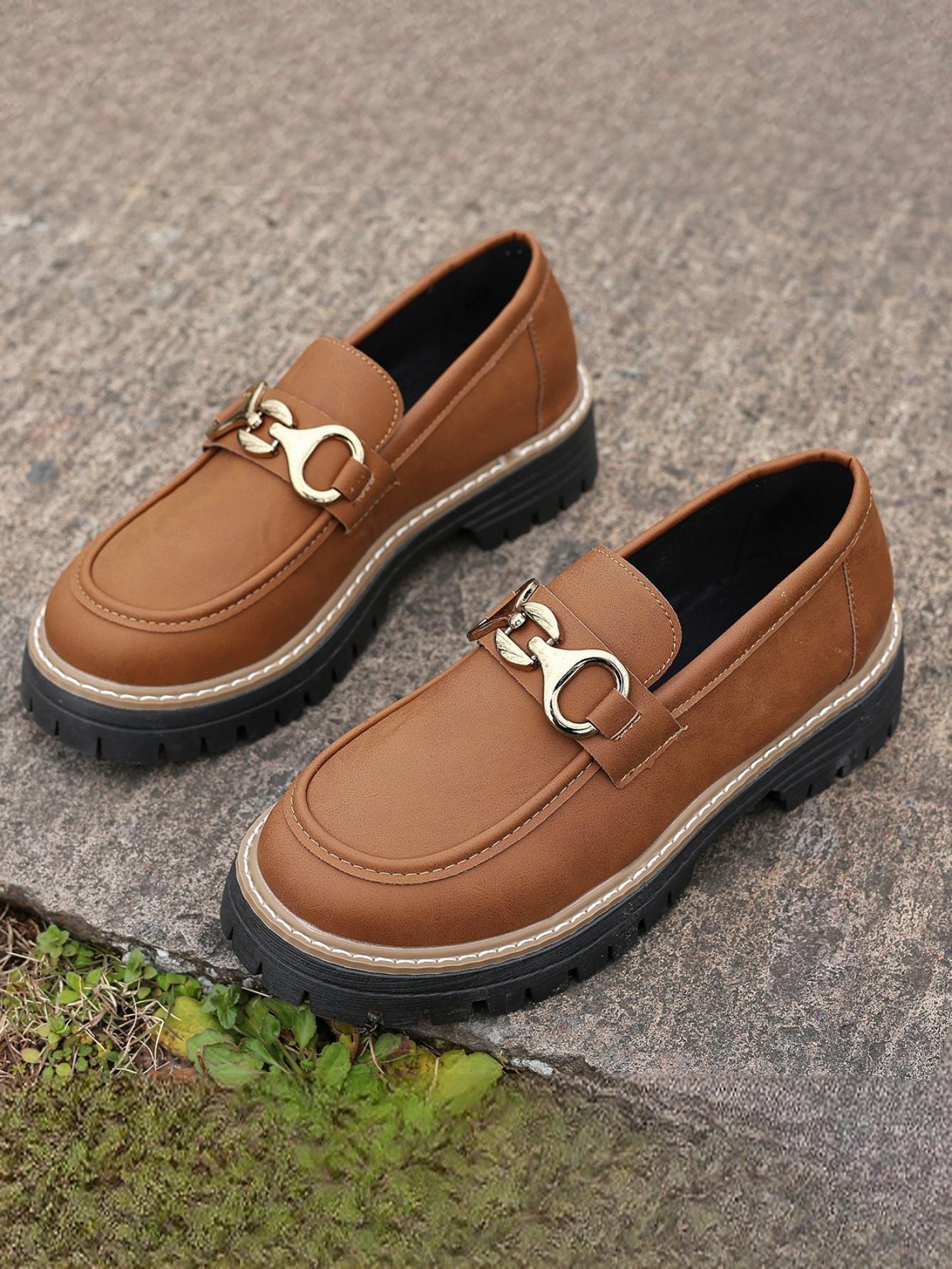 Solid Color Platform Loafers With Metal Buckles - Image 8