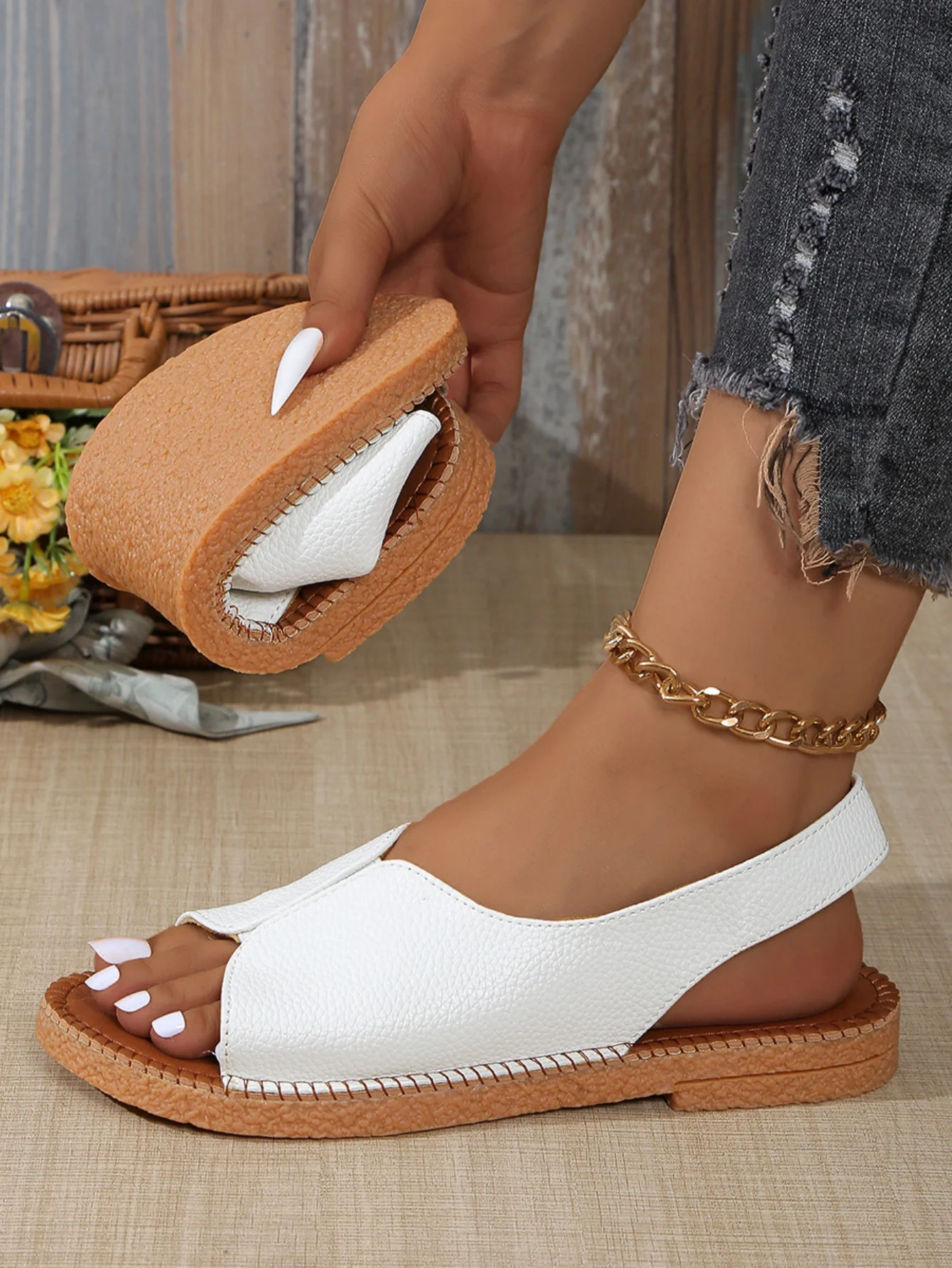 Soft Retro Casual Flat Sandals - Image 6
