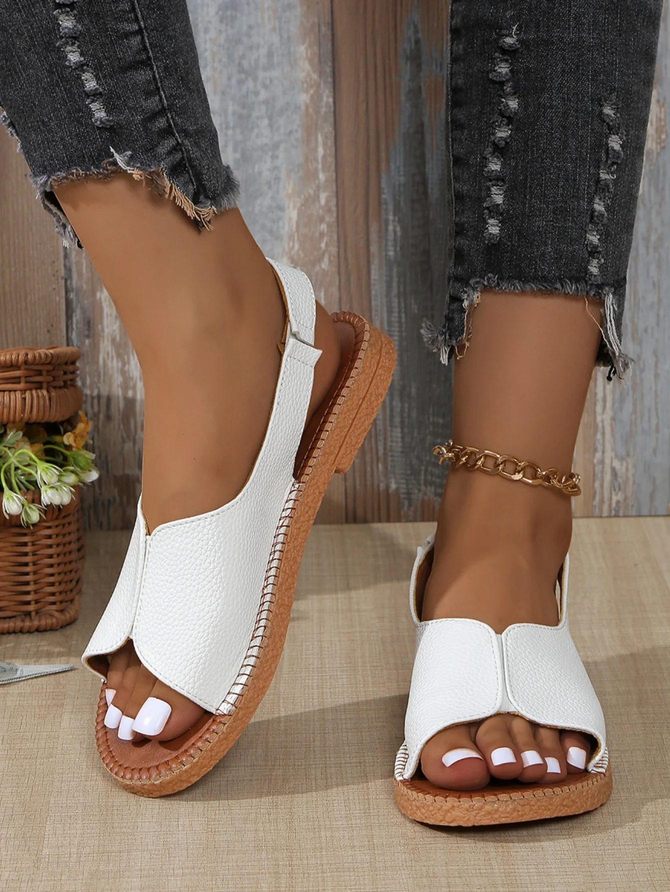 Soft Retro Casual Flat Sandals - Image 7