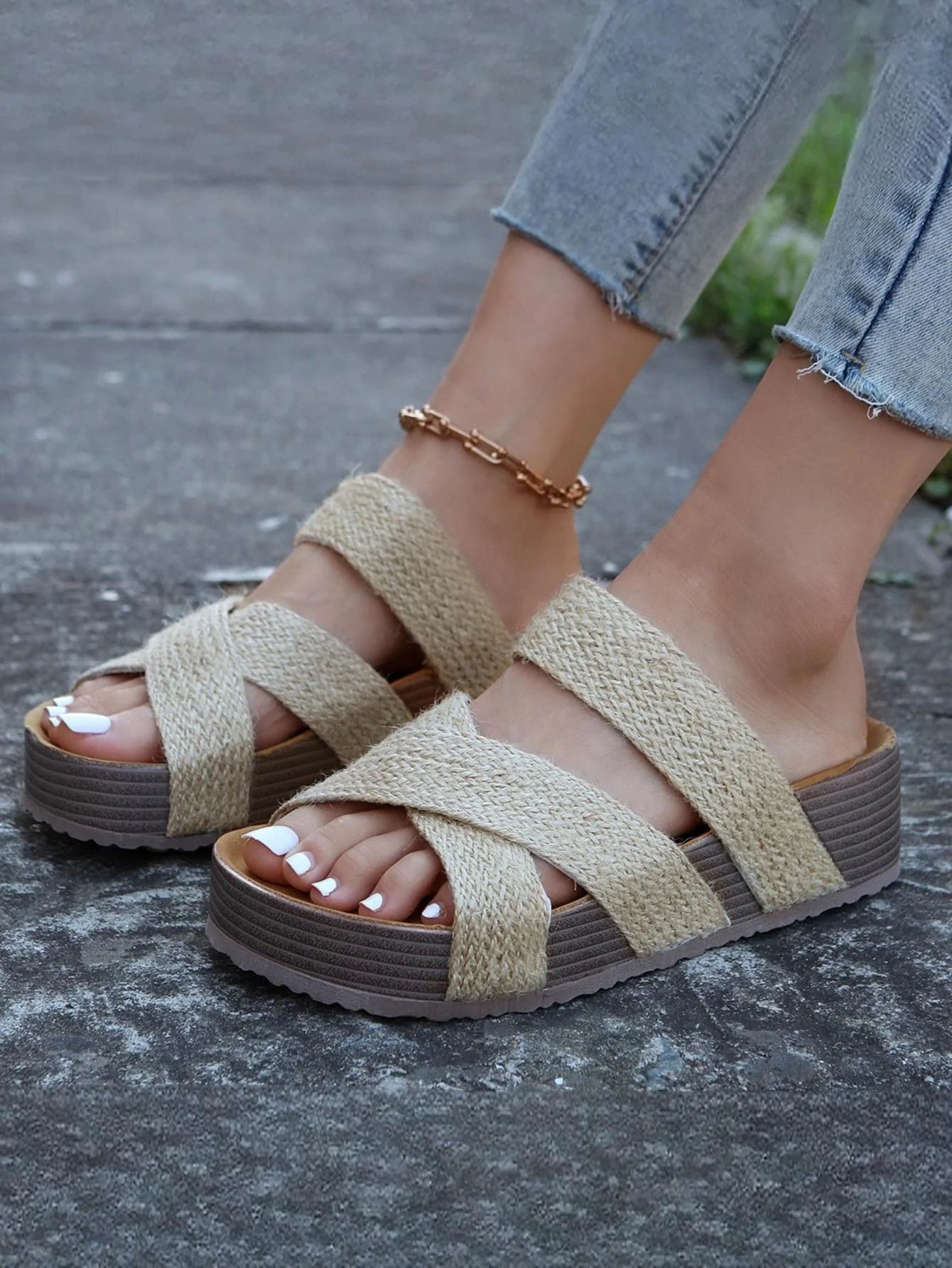 Cross-strap Woven Sandals - Image 5