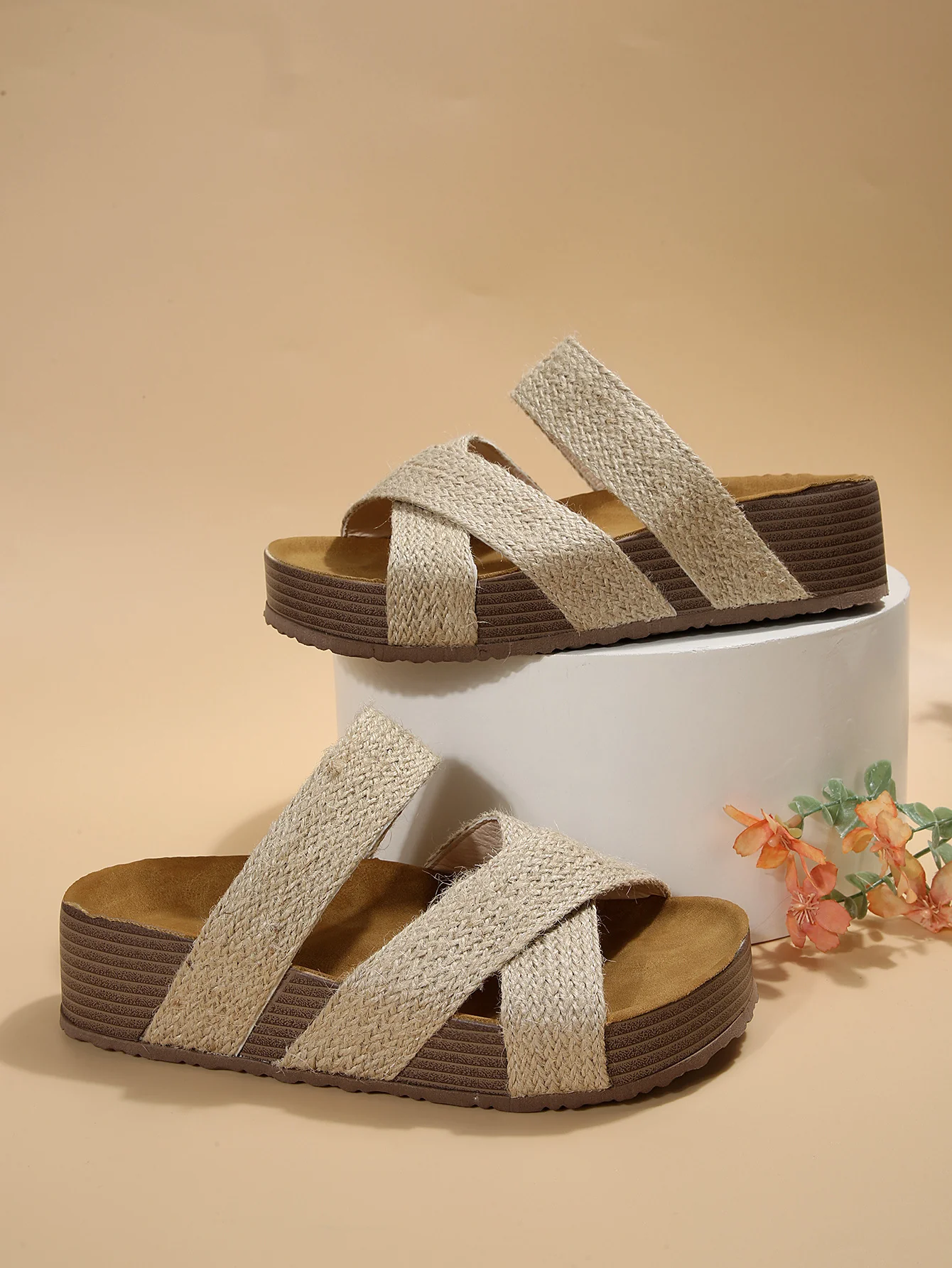 Cross-strap Woven Sandals - Image 6
