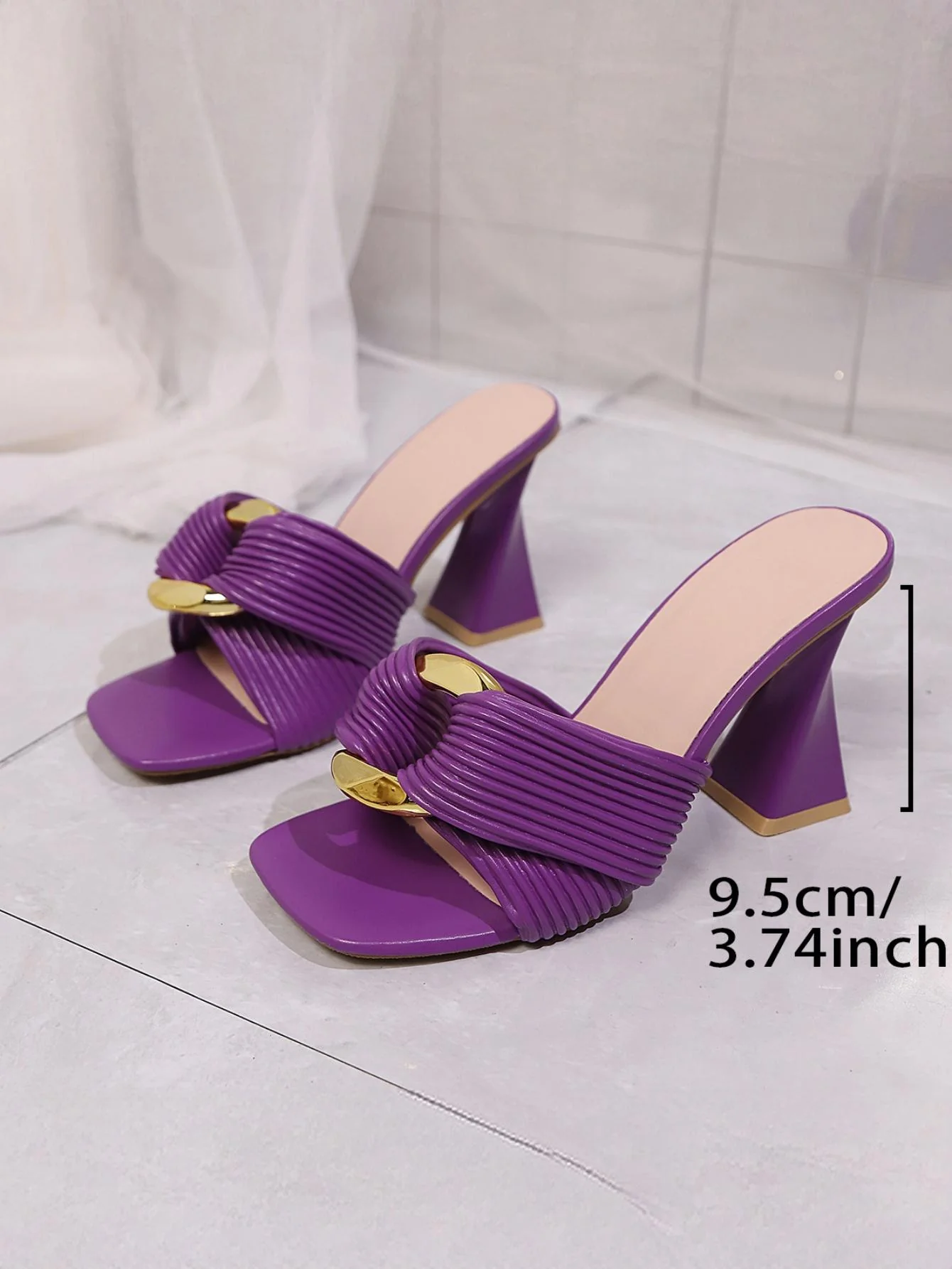 Striped Metal Buckle Twisted Irregular High-heeled Sandals - Image 2
