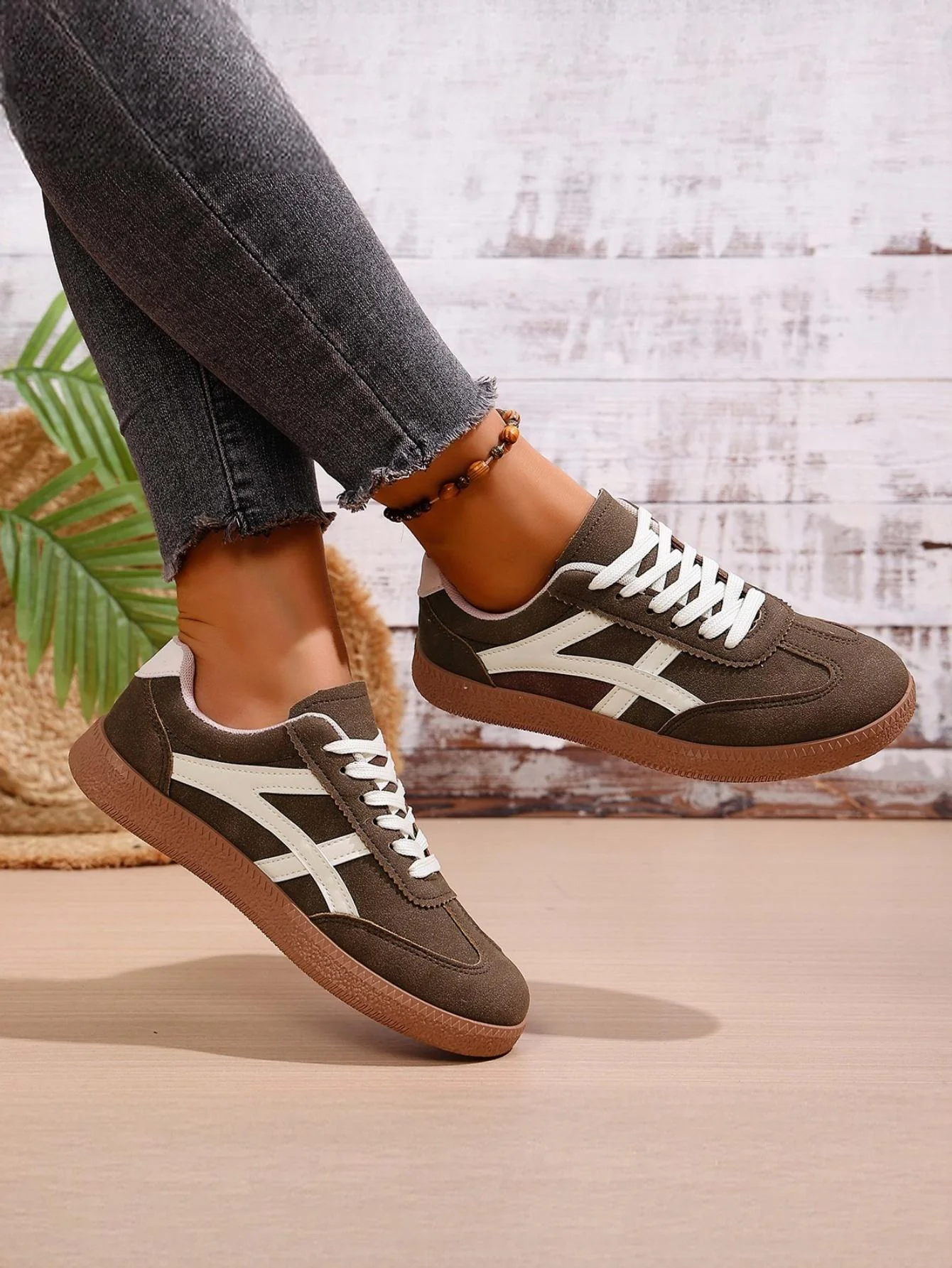 Retro Color-blocked German Training Shoes And Sneakers - Image 4