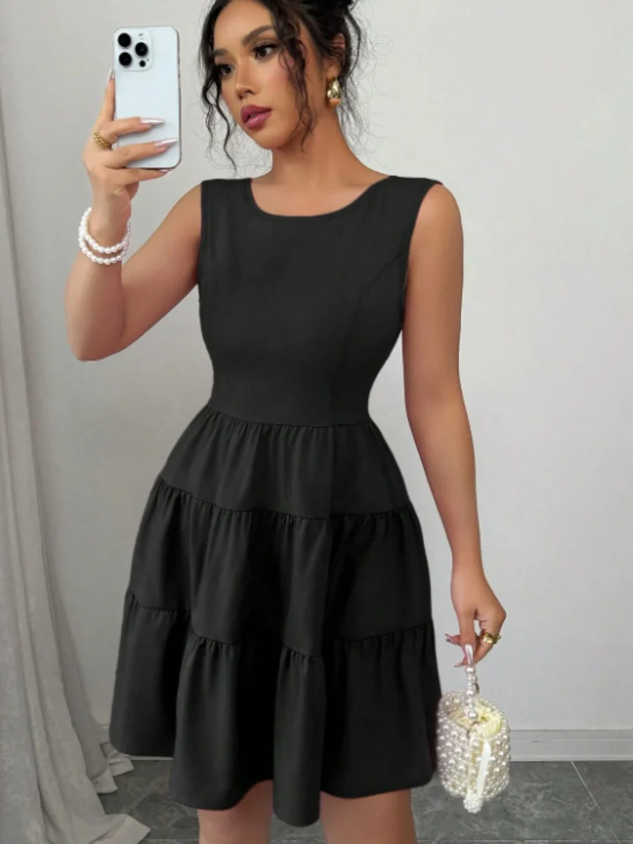 A-line Solid Color Backless Sleeveless Short Dress With A Cinched Waist And Bow - Image 5