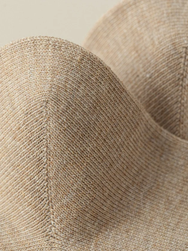 Four Seasons Antibacterial Breathable Anti-odor Medium Tube Socks - Image 6