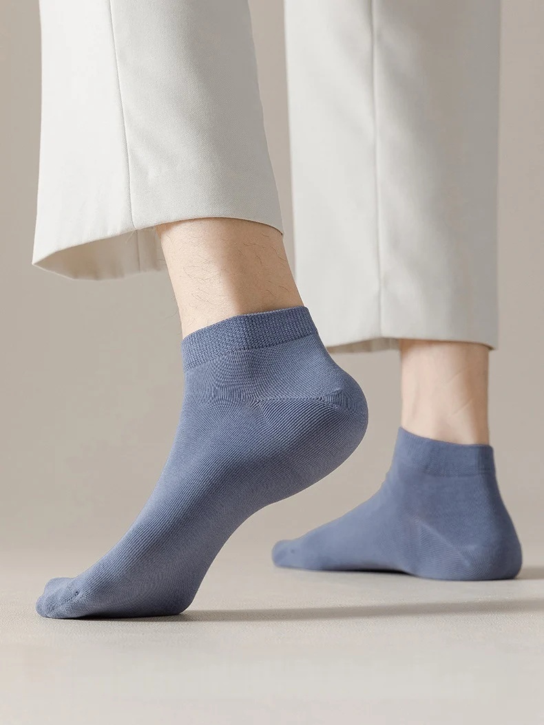 Antibacterial Moisture-wicking Short Tube Lightweight Anti-odor Socks - Image 3