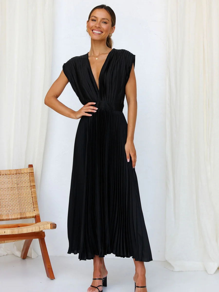 Solid Color V-neck Sleeveless Midi Dresses - Image 18
