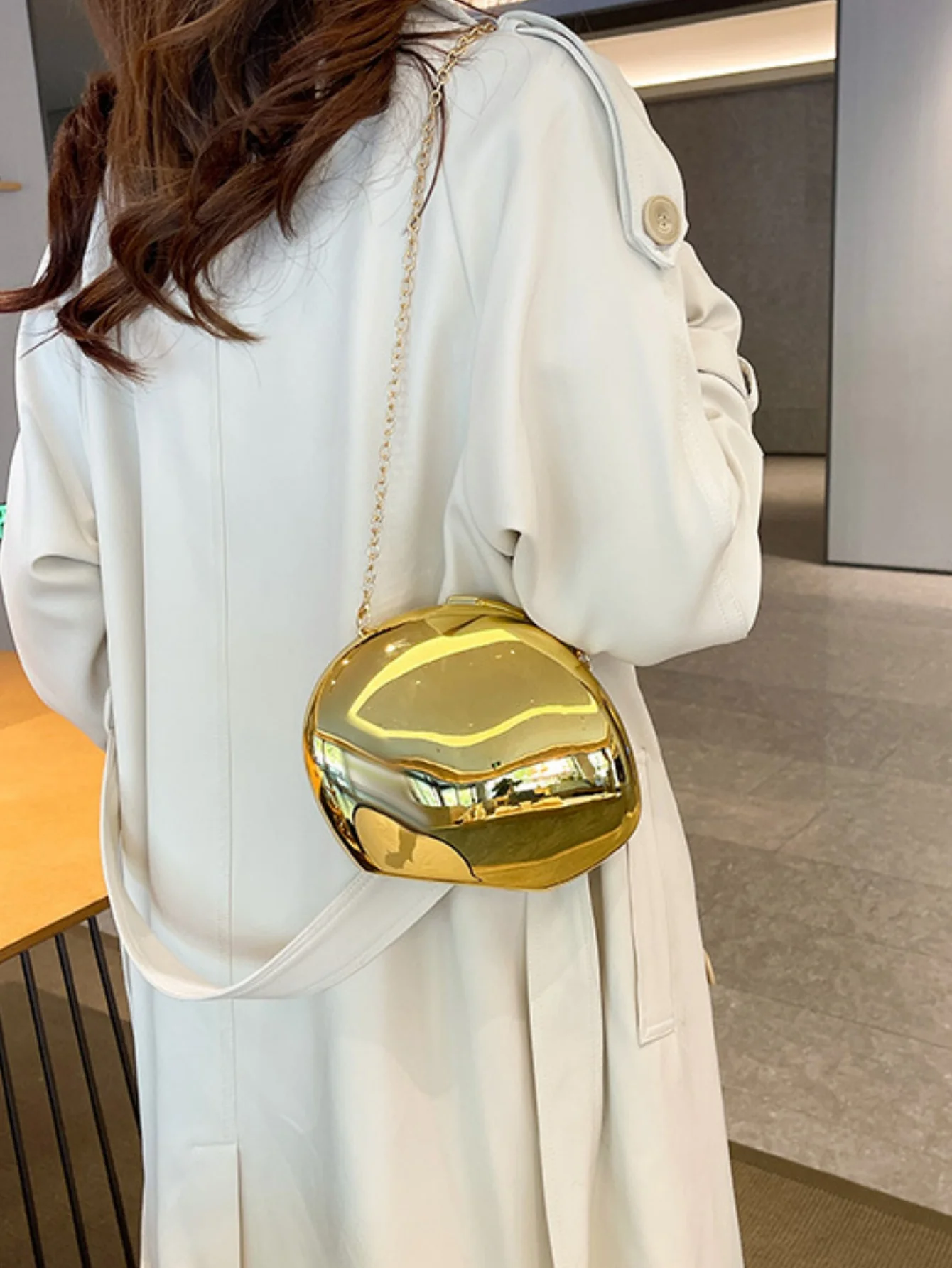 Acrylic Glossy Crossbody Bag - Image 5