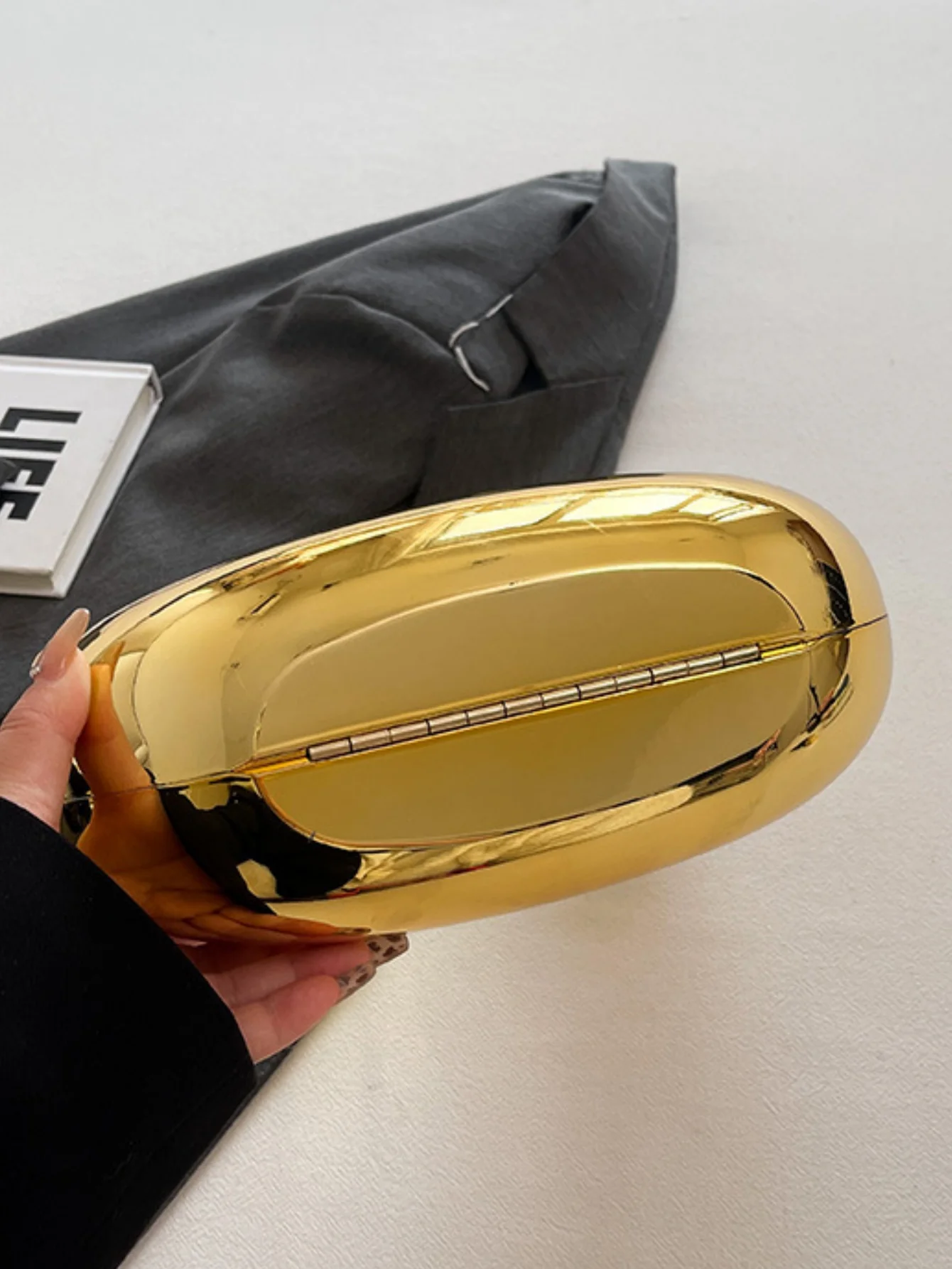 Evening Handbag Acrylic Crossbody Bag - Image 10