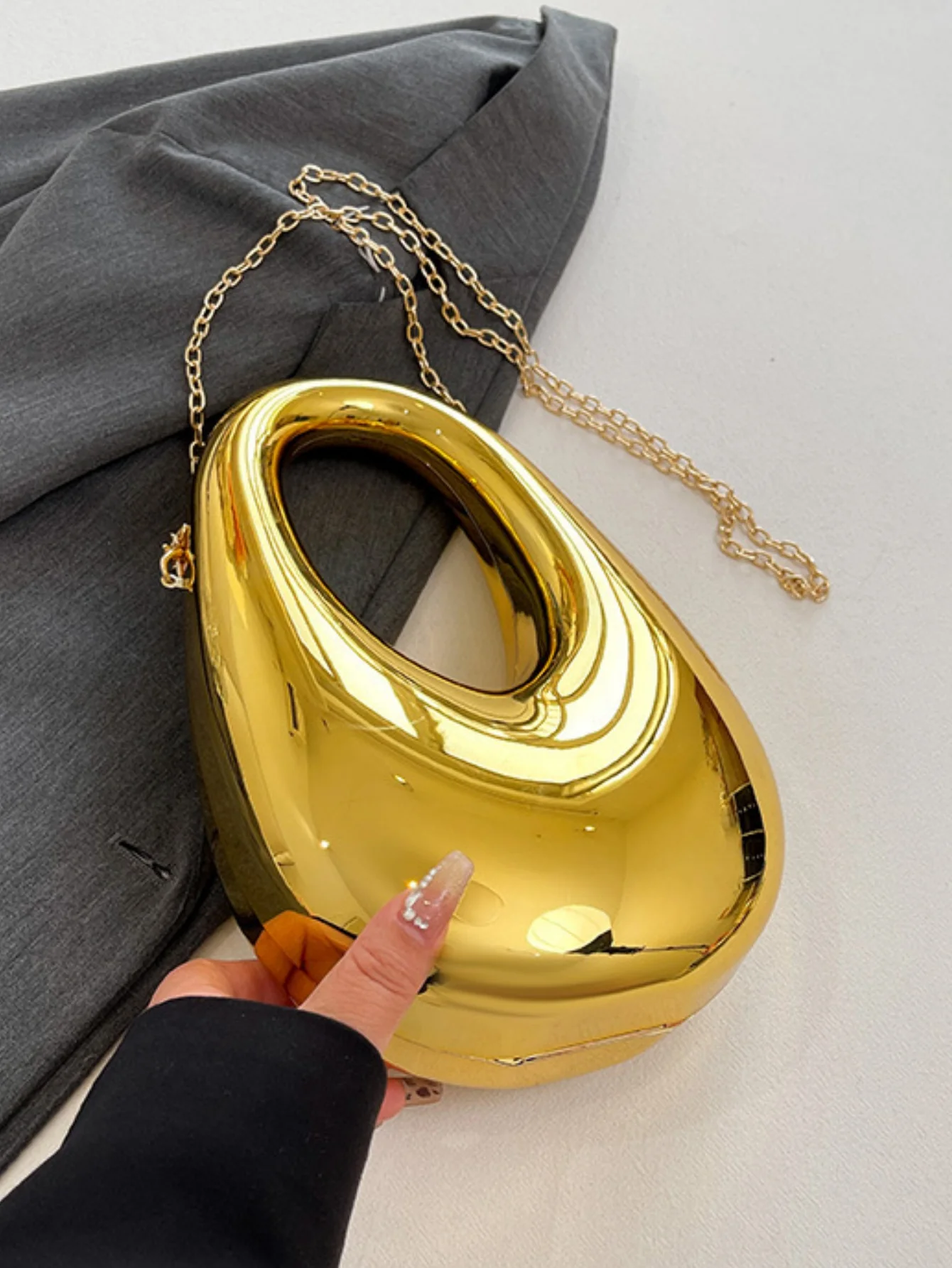 Acrylic Handbag/crossbody Bag - Image 7