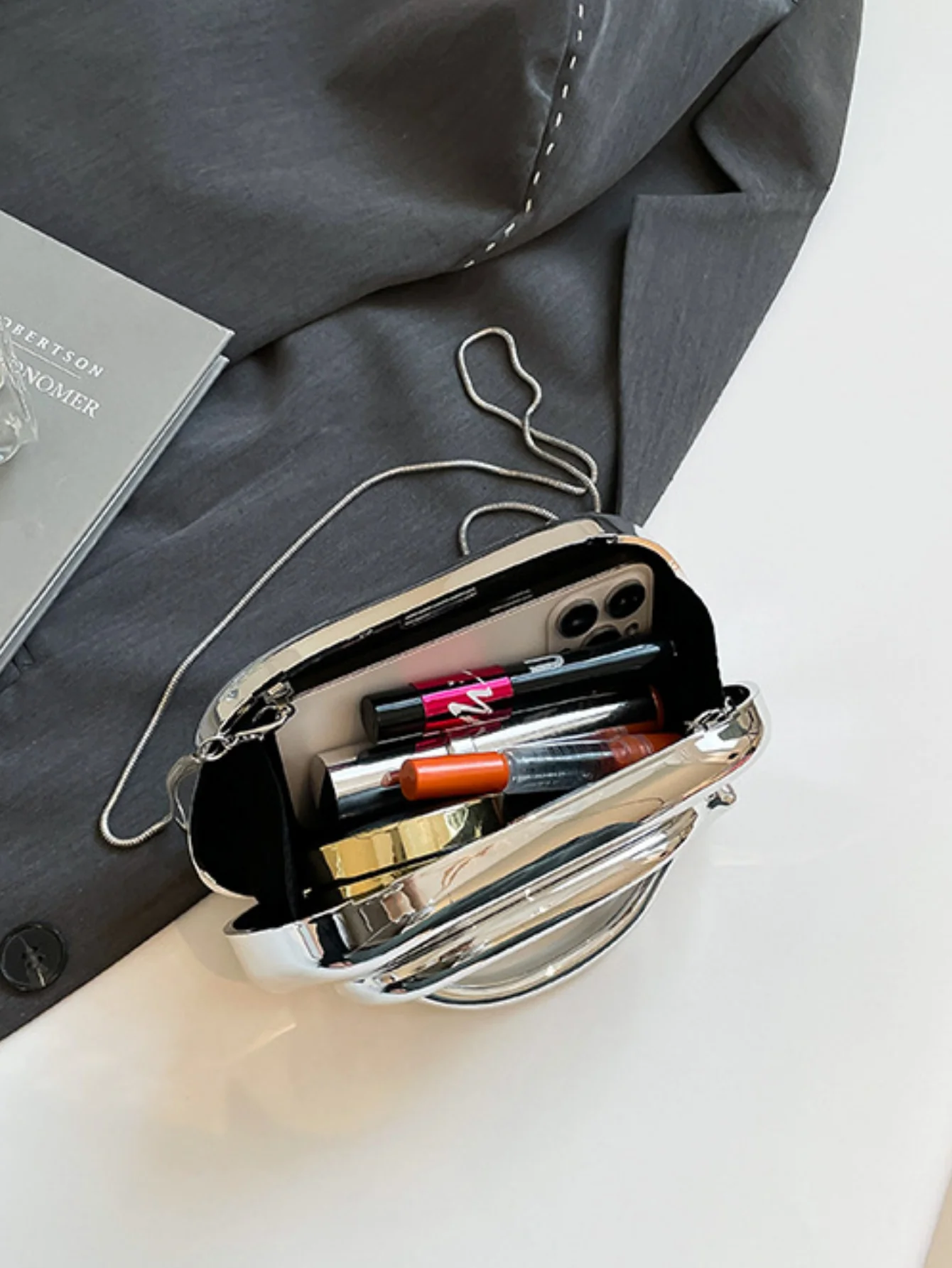Acrylic Party Handbag/Crossbody Bag - Image 7