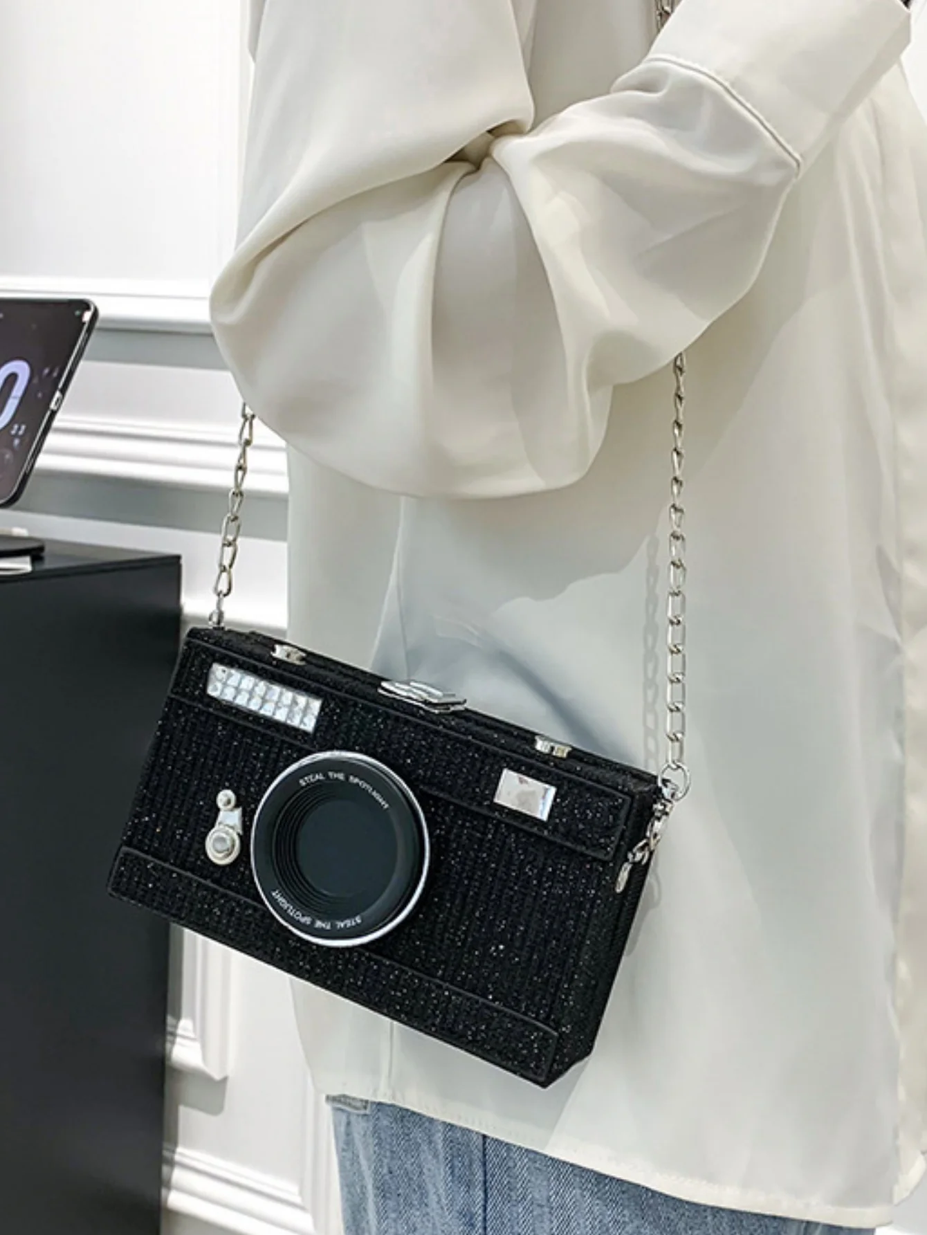 Fun Crossbody Bag With A Unique Camera Design - Image 5