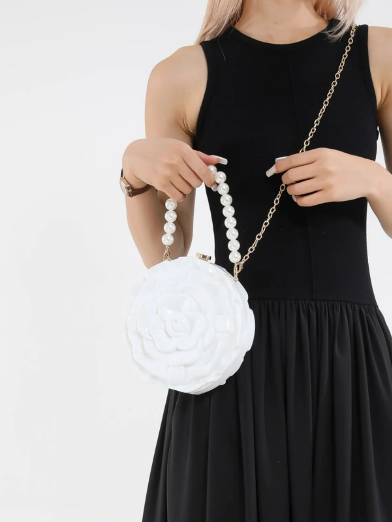 Flower-shaped Round Evening Shoulder Bag - Image 16
