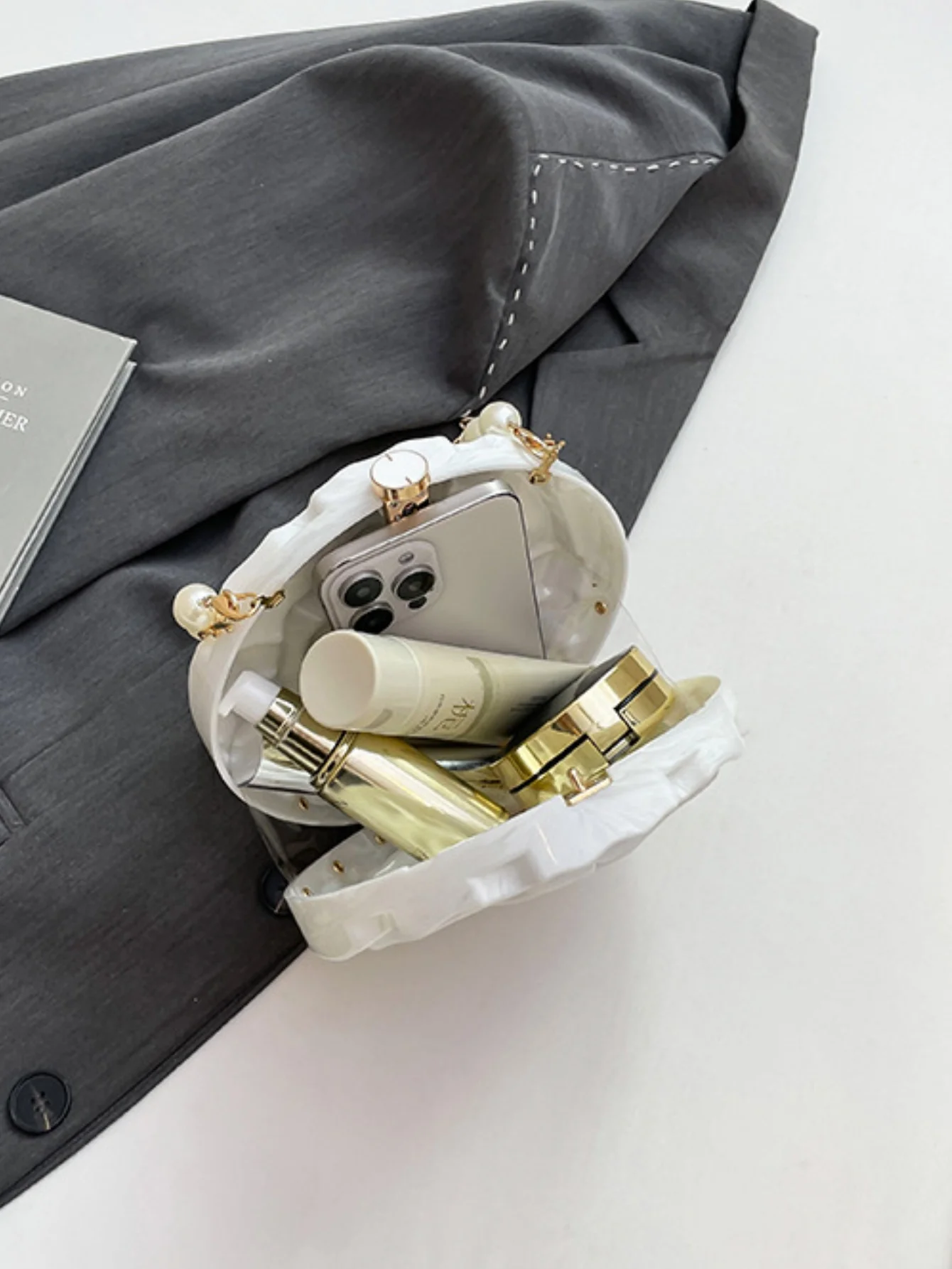 Flower-shaped Round Evening Shoulder Bag - Image 25