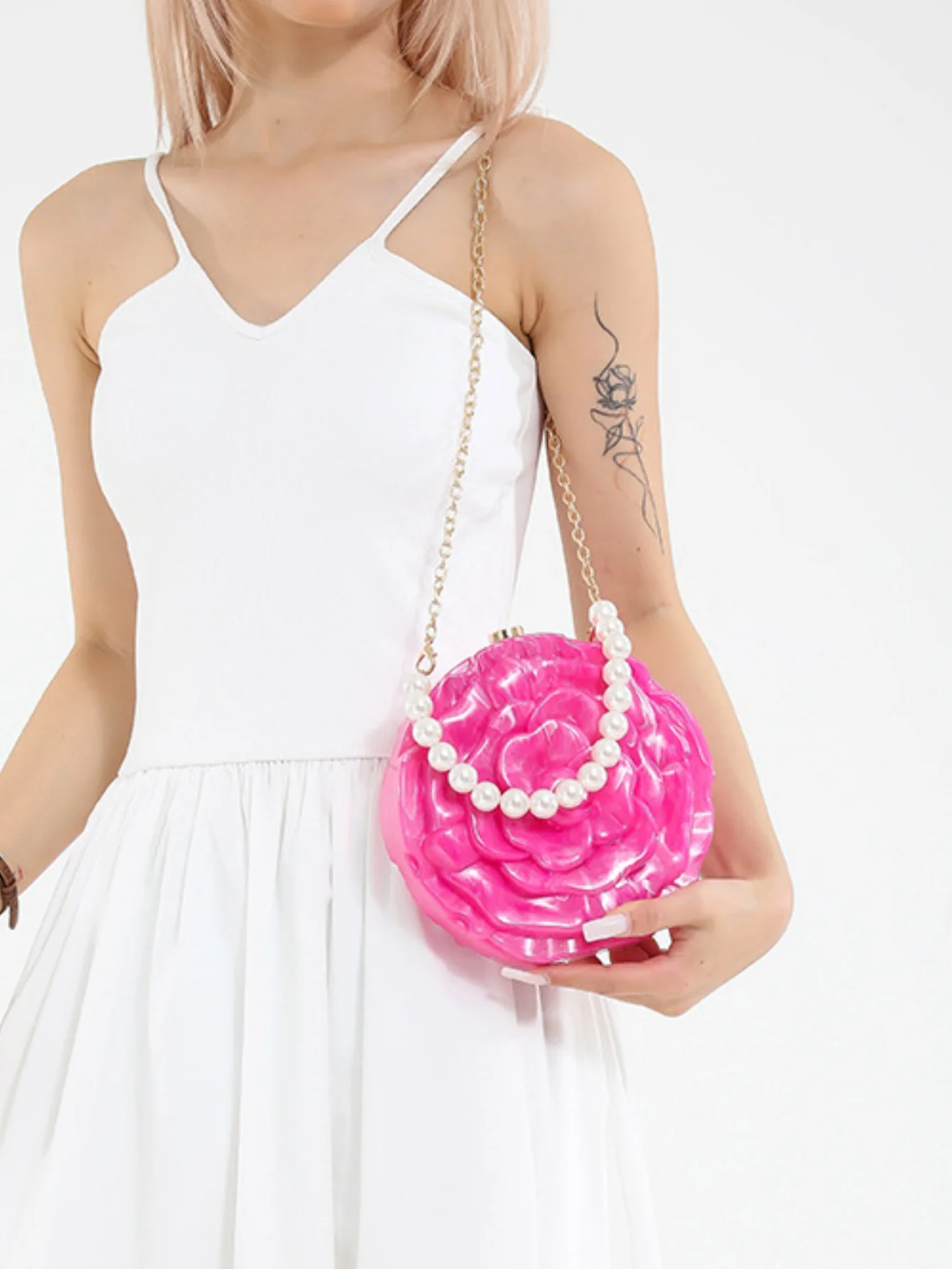 Flower-shaped Round Evening Shoulder Bag - Image 4