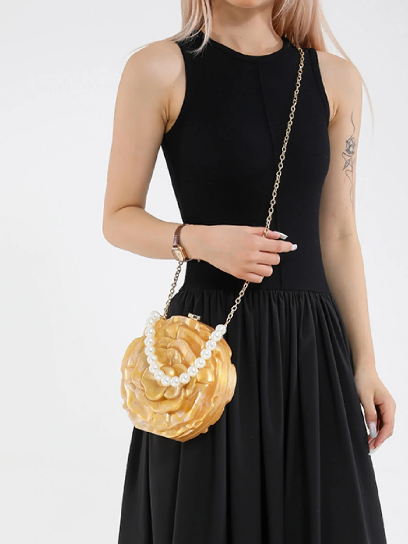 Flower-shaped Round Evening Shoulder Bag - Image 7