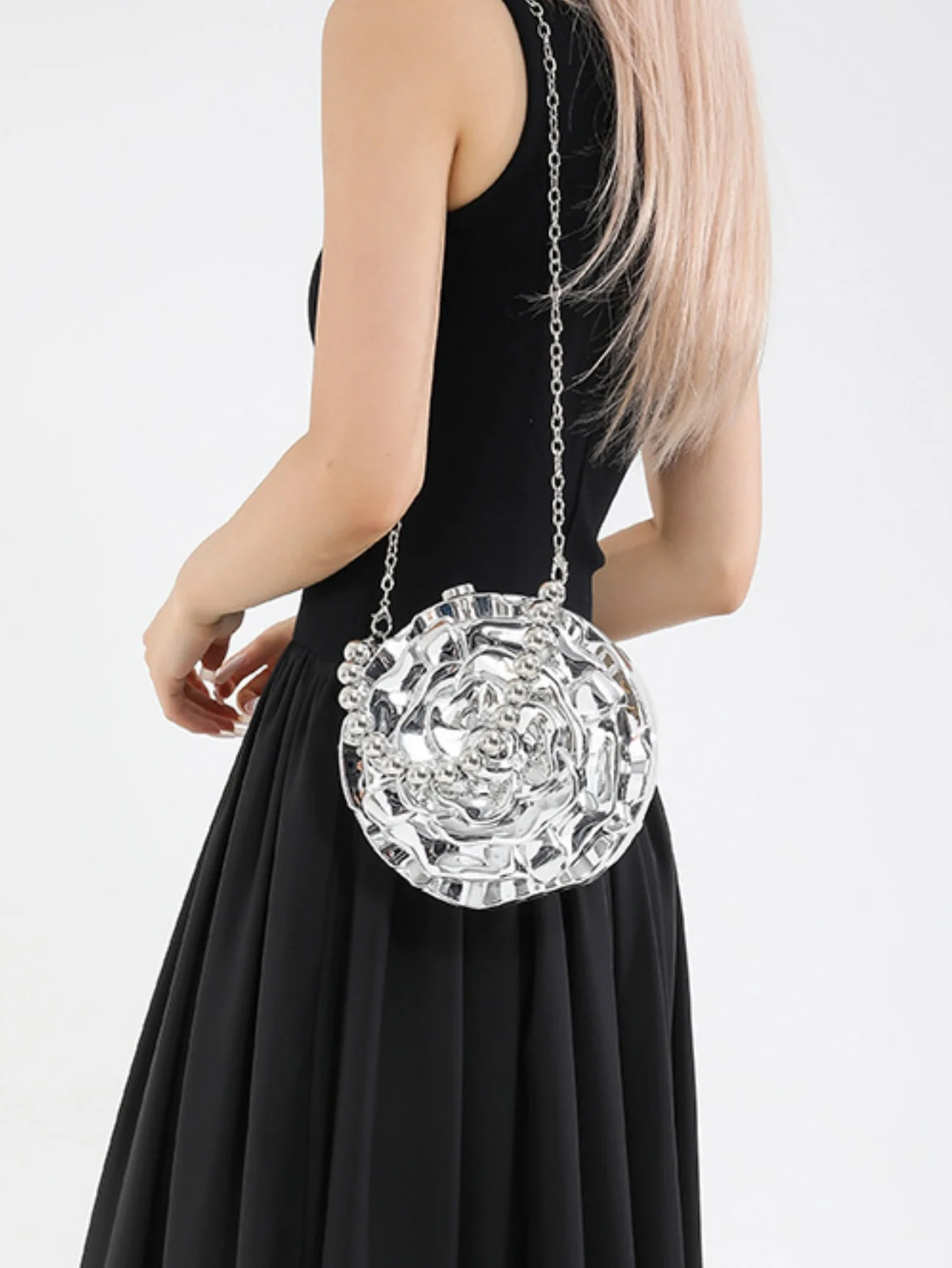 Flower-shaped Round Evening Shoulder Bag - Image 8