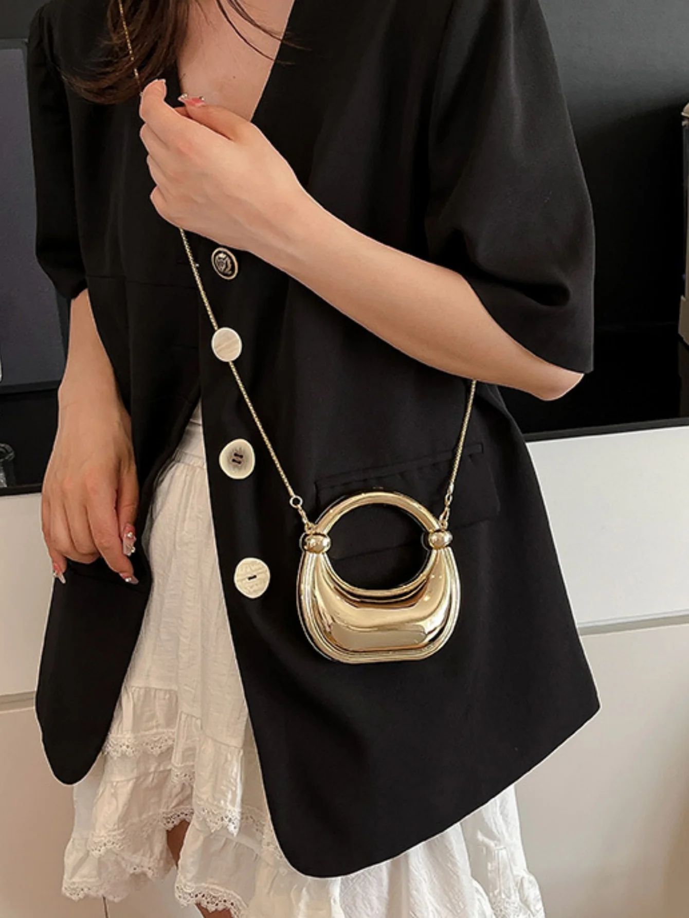 Chain Banquet Wristlet Rope Knot Handbag Acrylic Crossbody Bag - Image 12