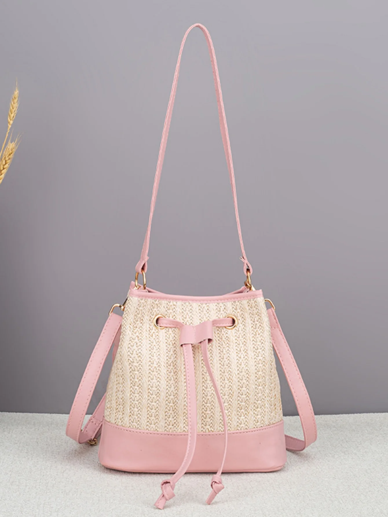 Vacation Straw Patchwork Crossbody Bag - Image 8