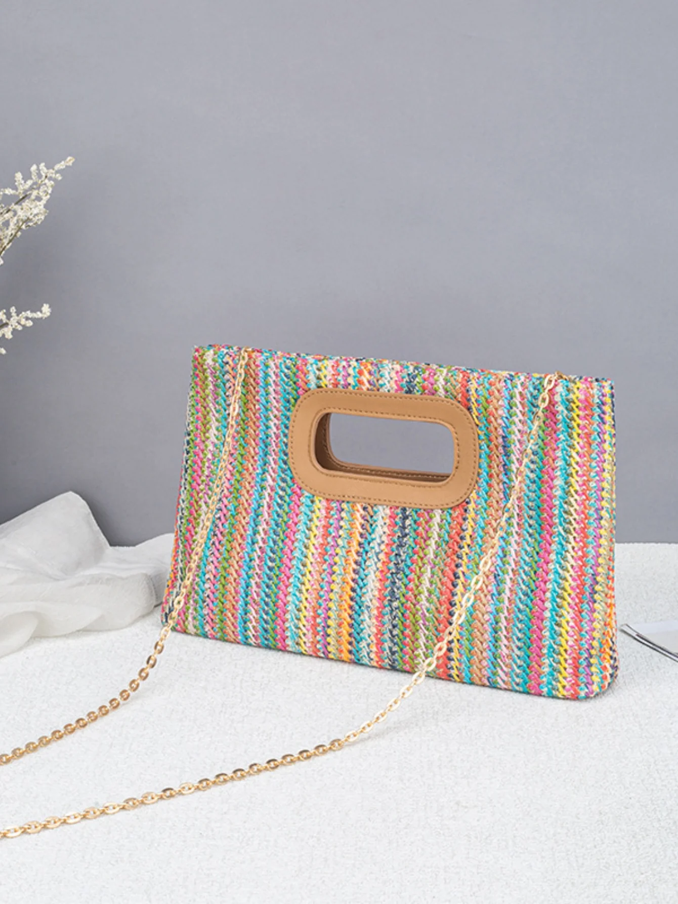 Colorful Straw Tote Bag For Vacation - Image 4