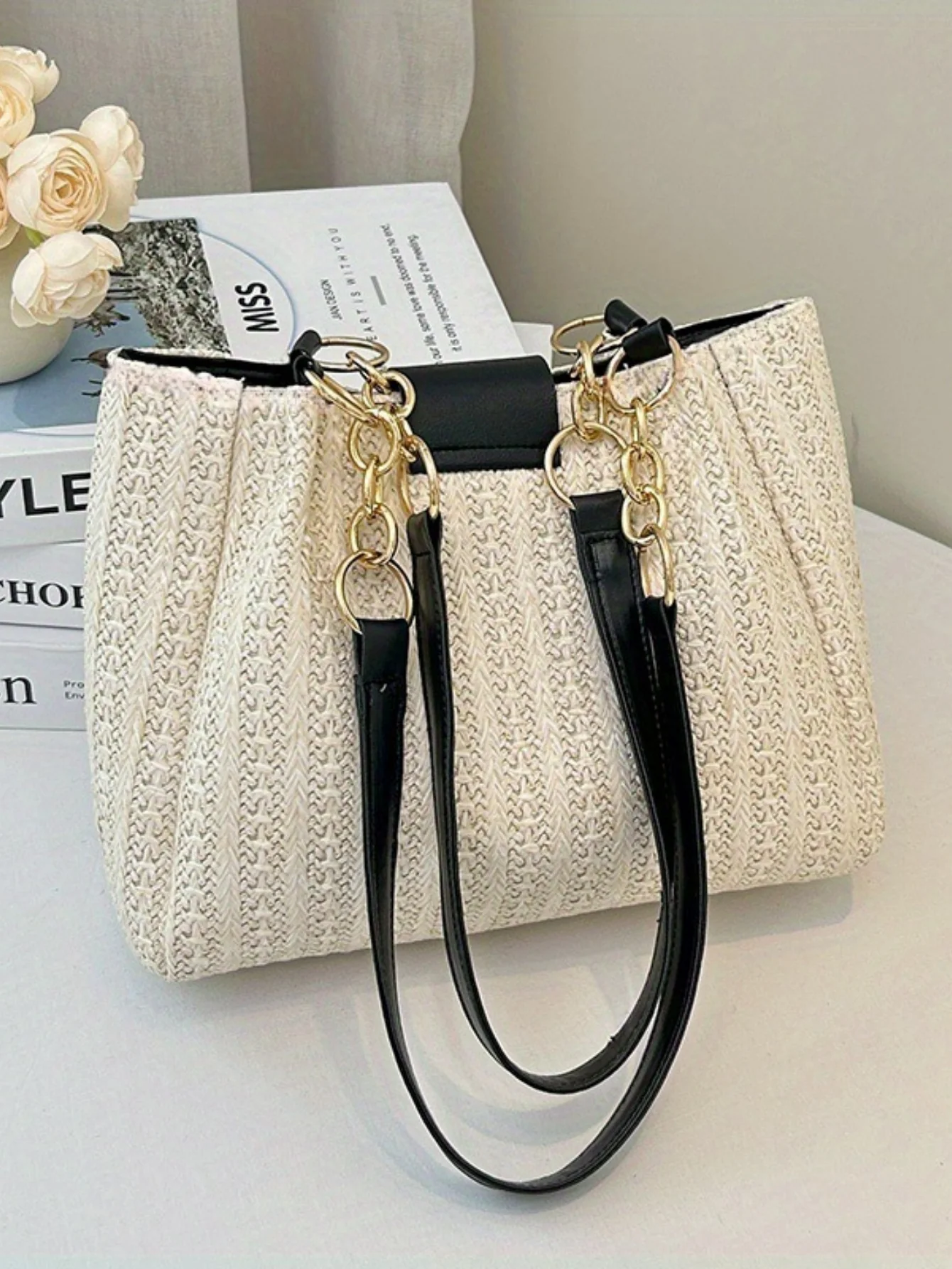 Holiday Straw Tote Bag - Image 2