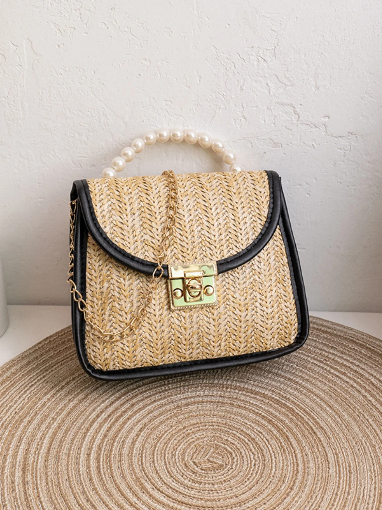 Vacation Straw Beaded Crossbody Bag - Image 4